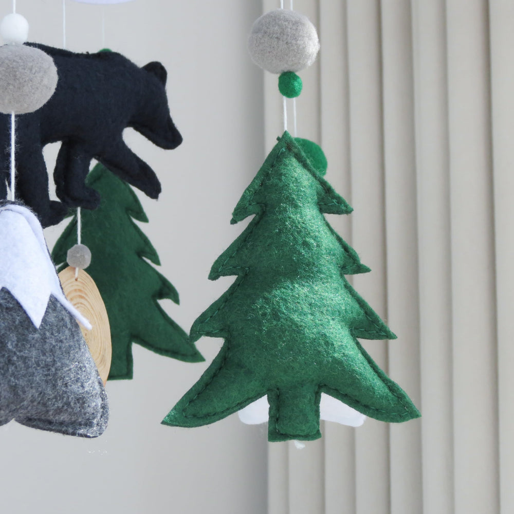 Goukurlsma bamboo ring forest mobile enhances safe, easy crib installation.
