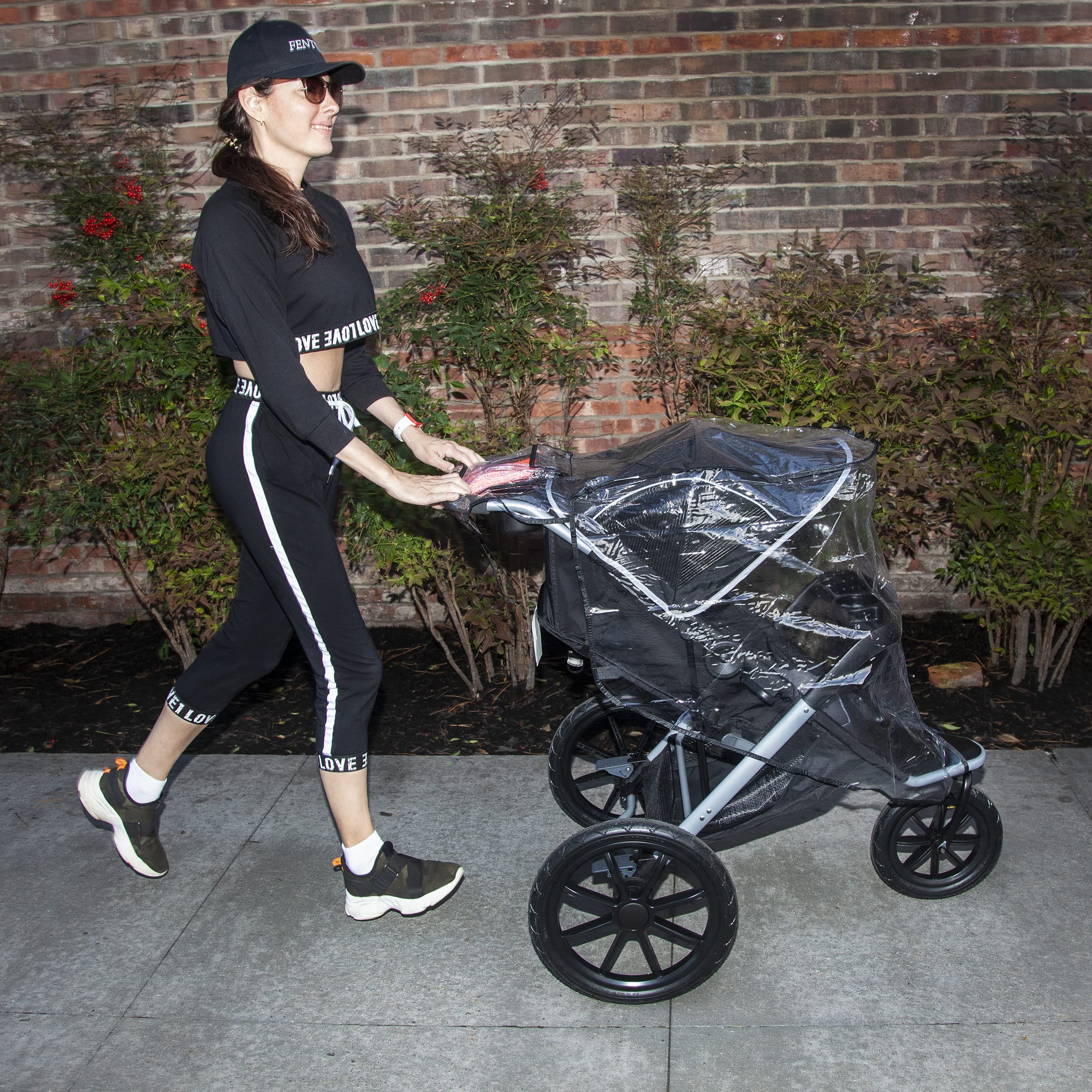 Graco durable translucent plastic provides high visibility while guarding against moisture.