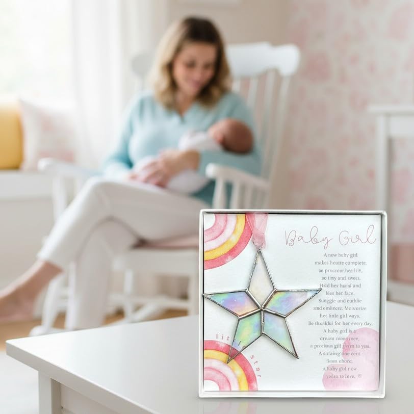 The Grandparent Gift Co star includes a sentiment card for heartwarming baby welcomes.