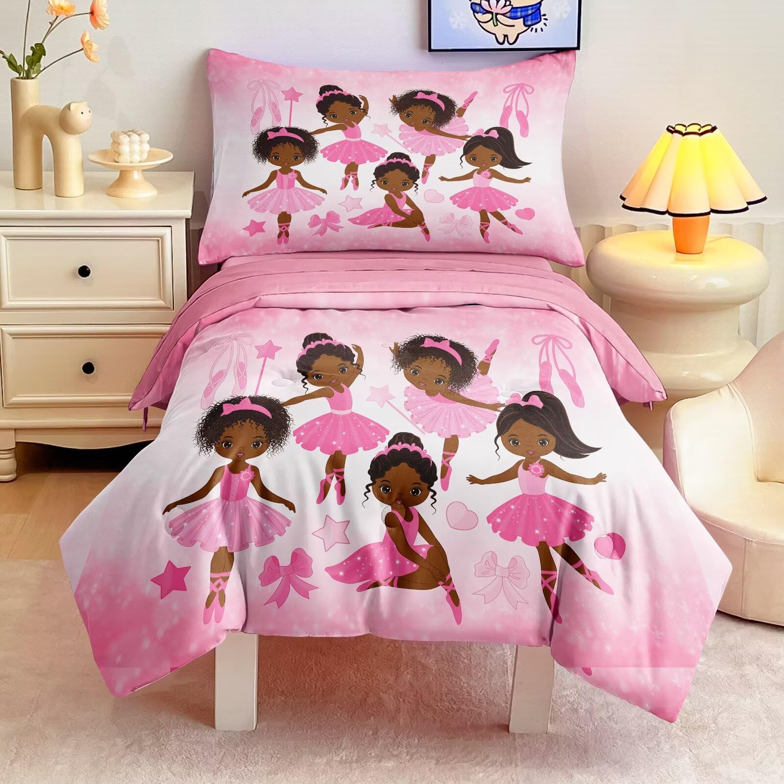 GRAT TIOC flat sheet on toddler bed with smooth surface for comfort.