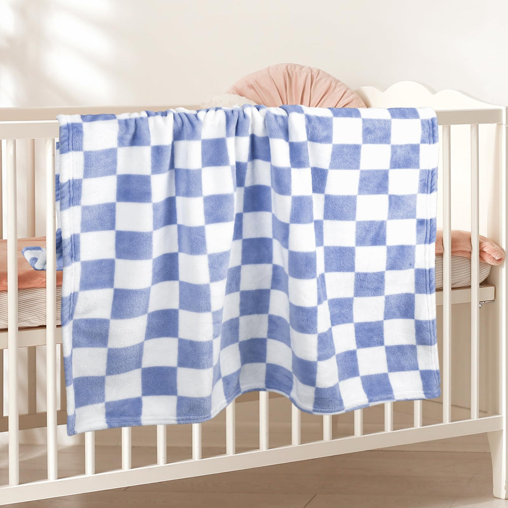 GreatBba Plush Checkered Blanket multi-use demonstrates versatility as stroller shade and pet mat.