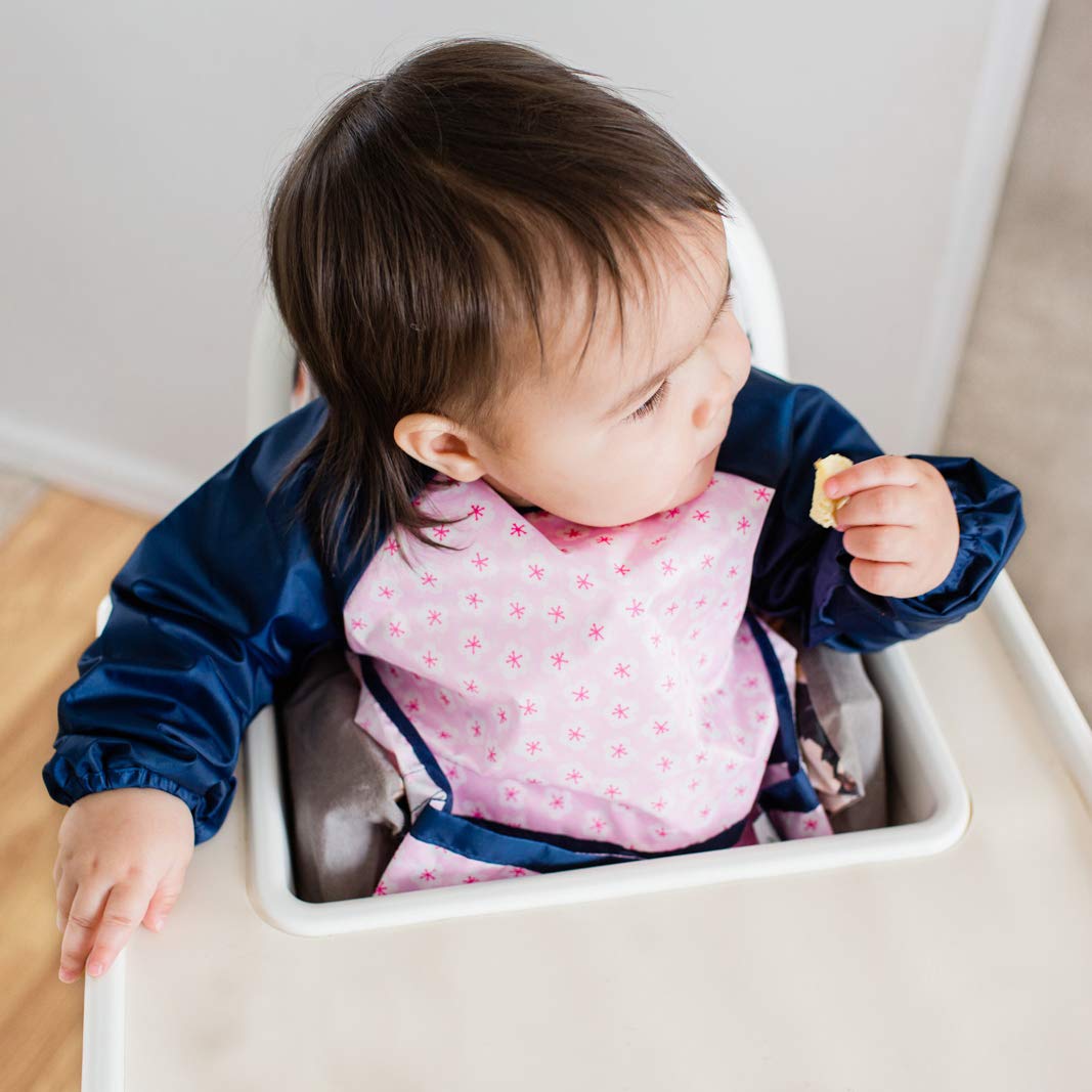 Green Sprouts Easy-Wear Long Sleeve Bib ideal for mealtime and crafts.