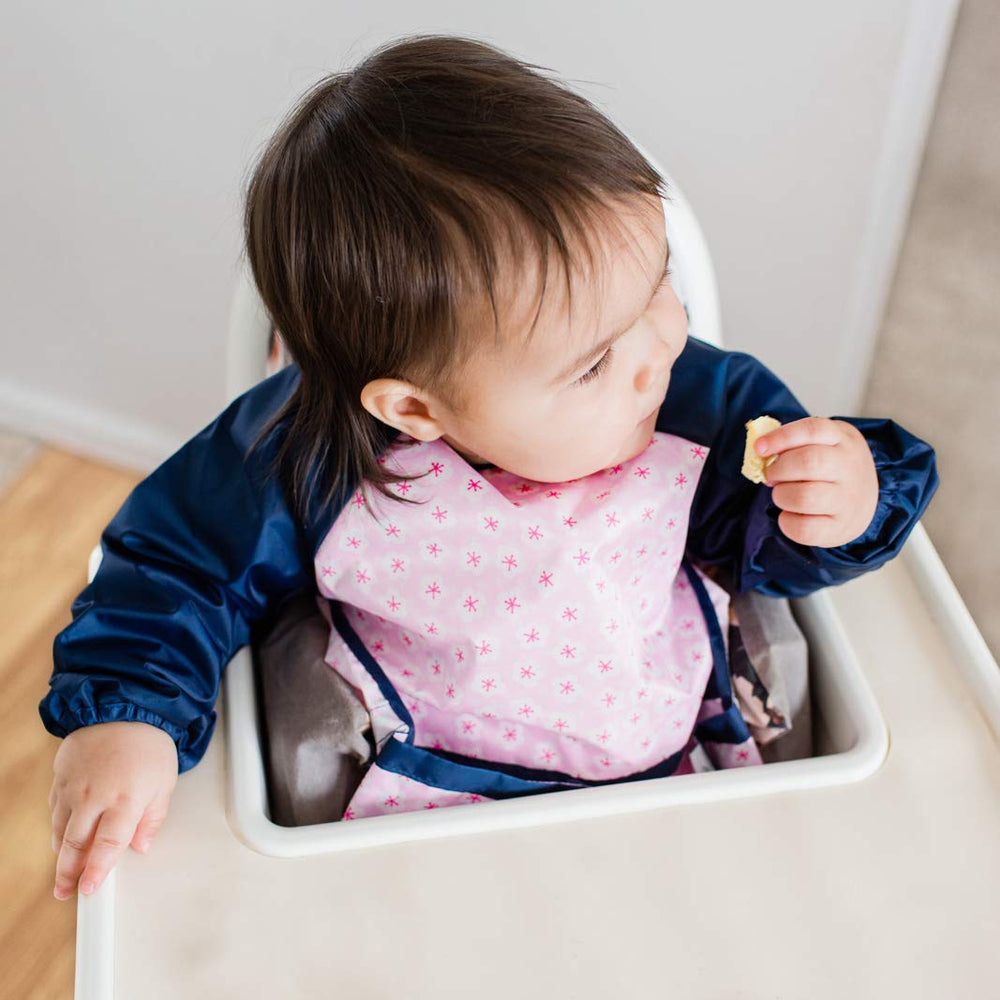 Green Sprouts Easy-Wear Long Sleeve Bib ideal for mealtime and crafts.