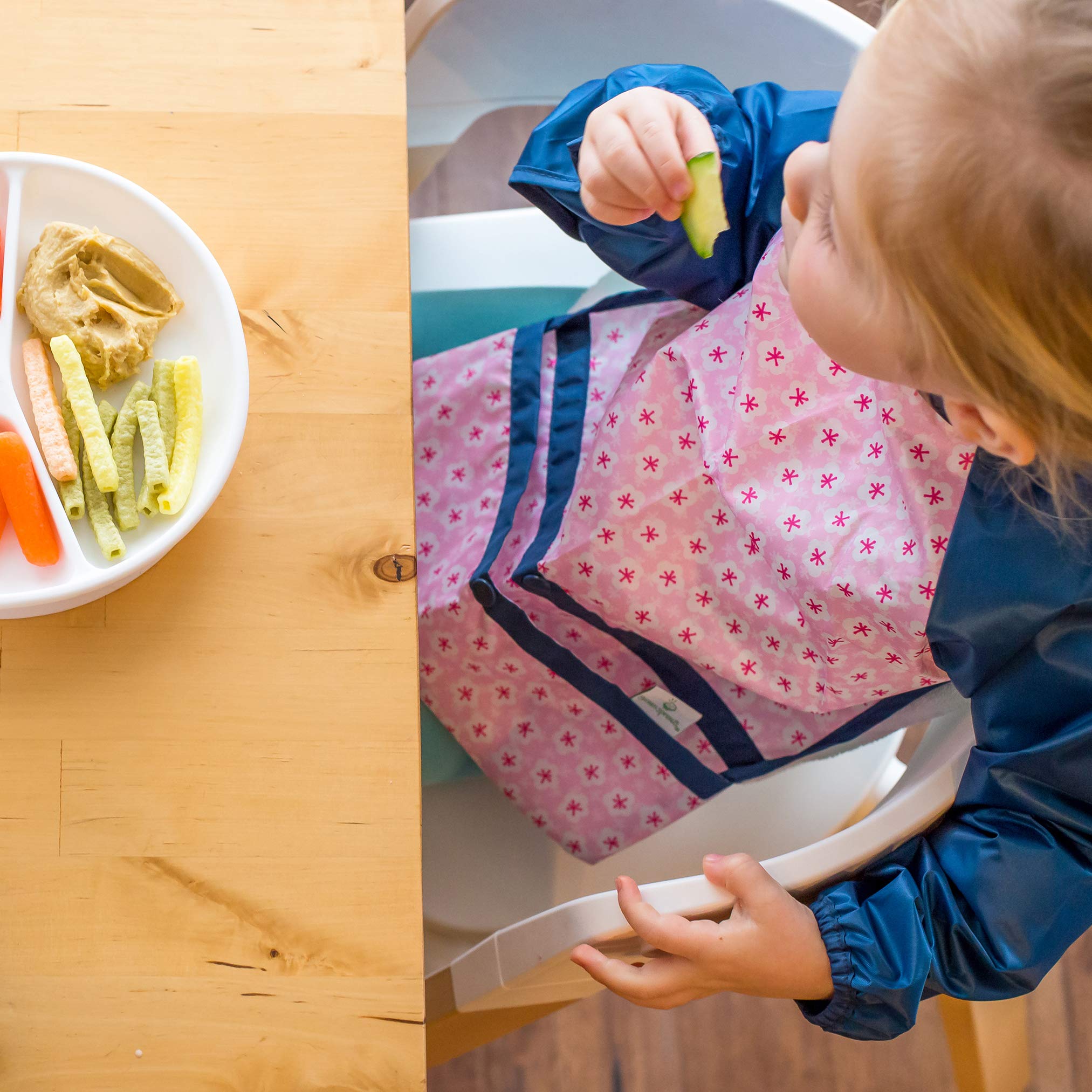 Green Sprouts Easy-Wear Long Sleeve Bib soft-material feels gentle on baby's skin.