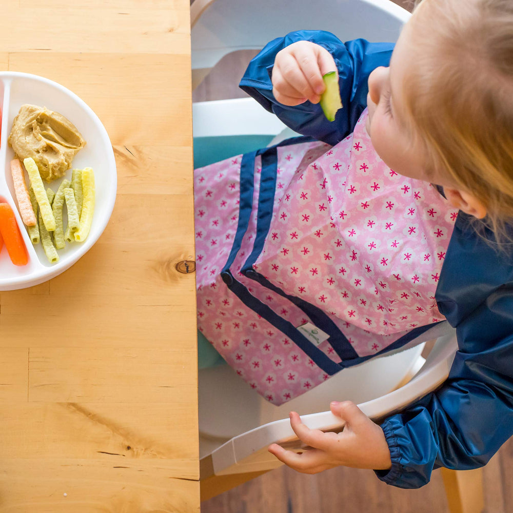 Green Sprouts Easy-Wear Long Sleeve Bib soft-material feels gentle on baby's skin.
