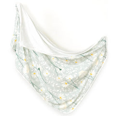 GRSSDER baby blanket daisy flowers pattern provides gentle warmth for newborns.