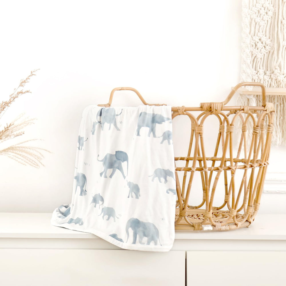 GRSSDER blanket easy-care, machine-washable for busy families