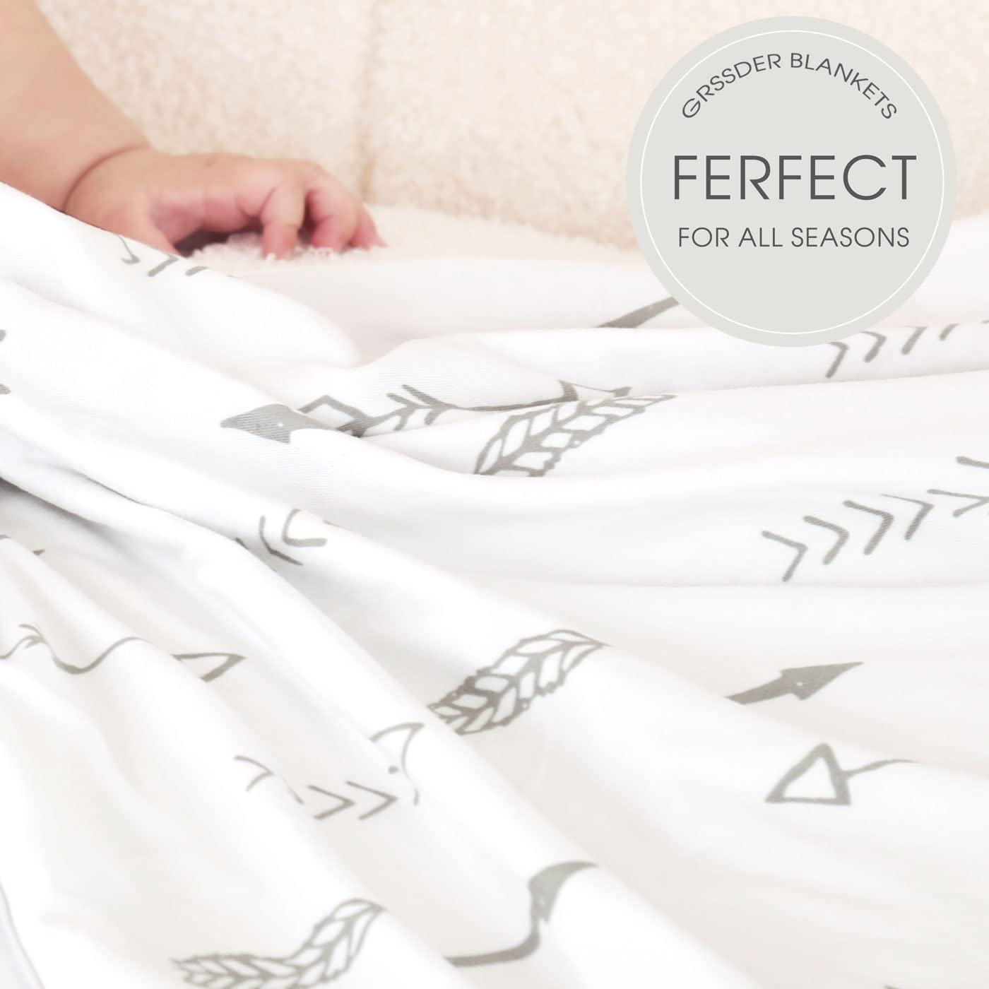 GRSSDER easy-care blanket shown as machine-washable and durable.
