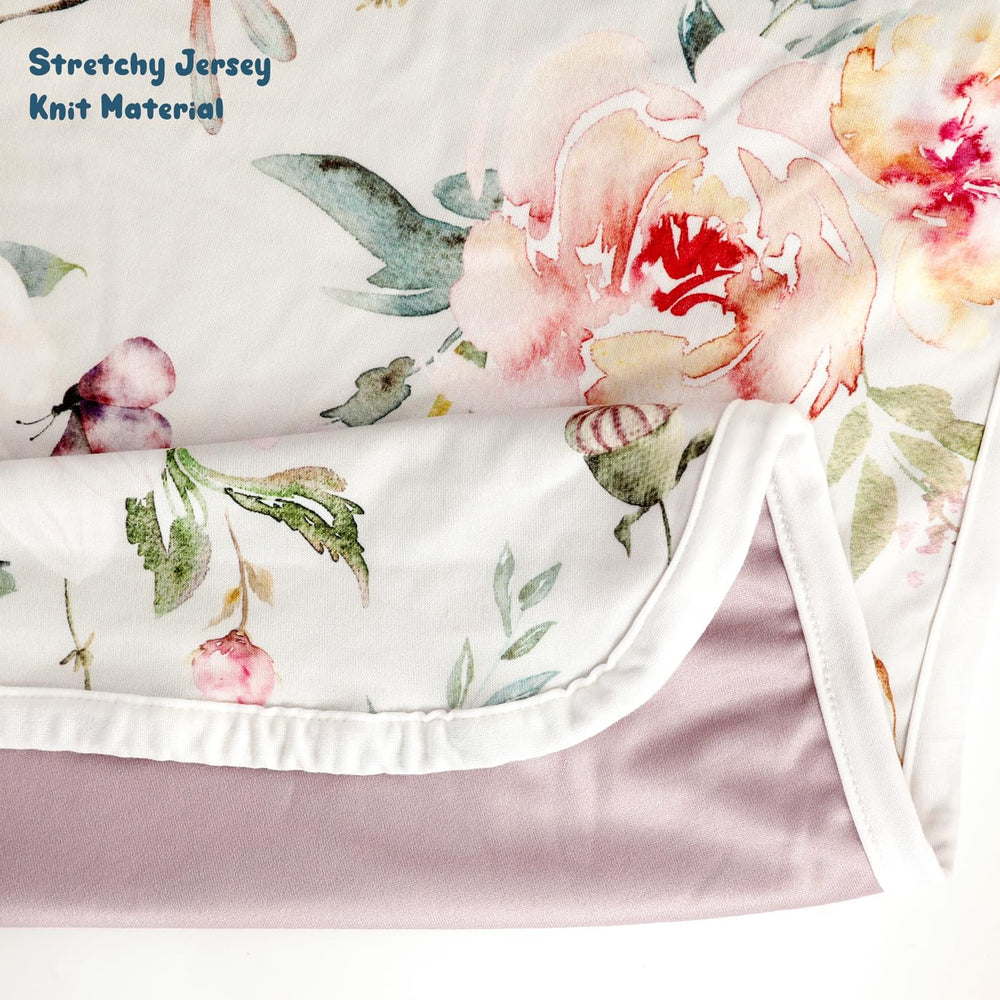 GRSSDER gift-ready baby blanket makes a thoughtful newborn present