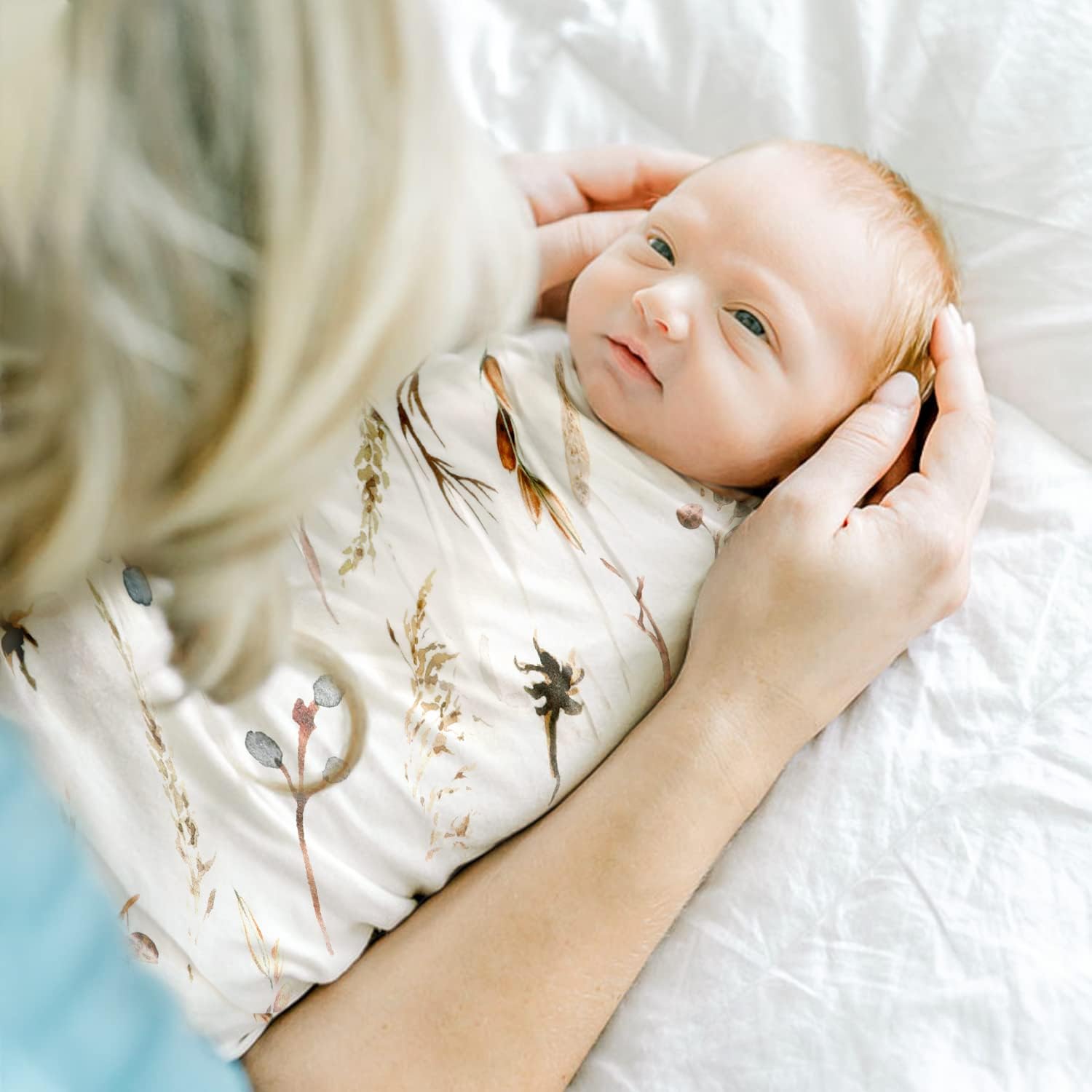 GRSSDER 34x44 extra-large swaddle suitable as receiving blanket or play mat