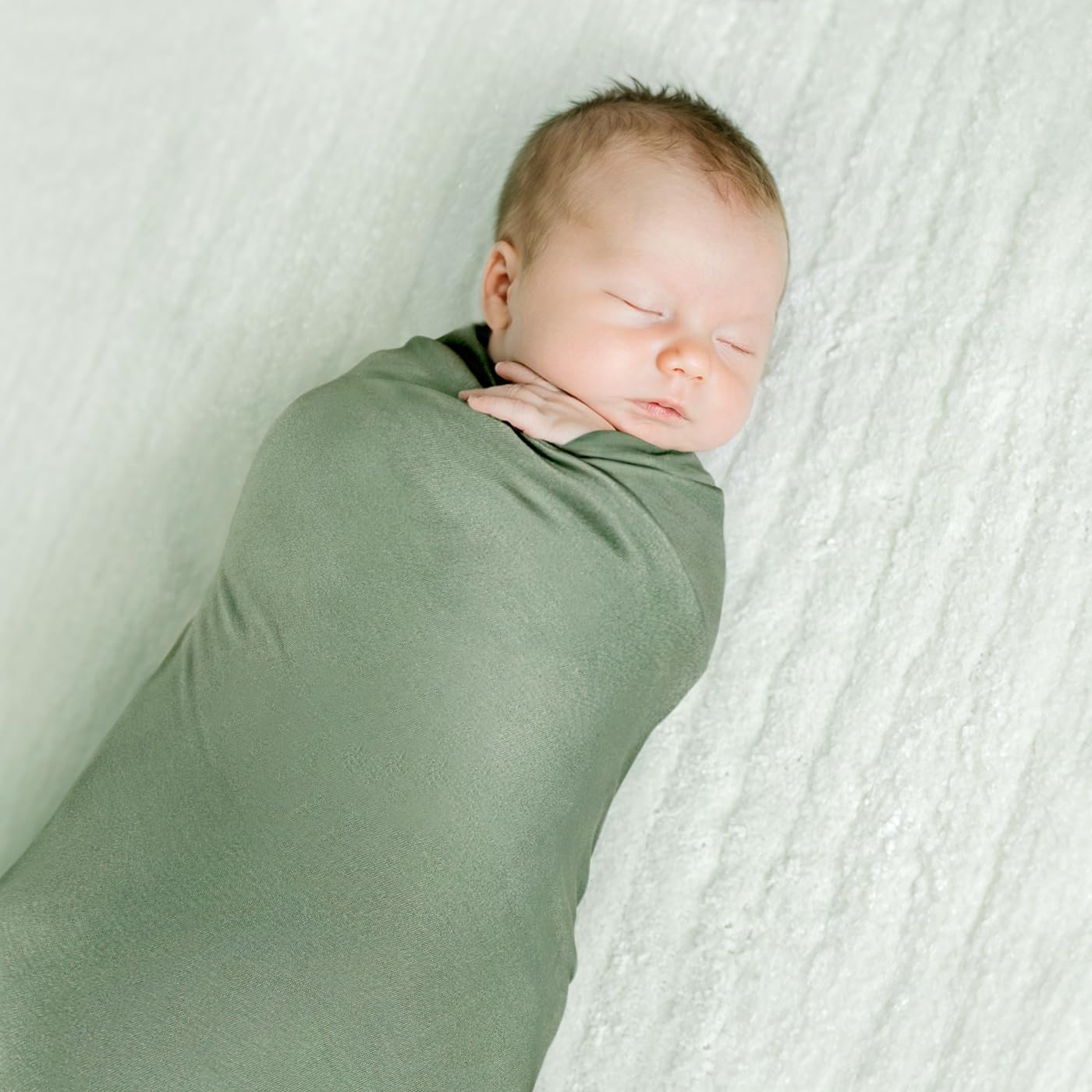 GRSSDER balloon print blanket detail highlights cheerful design for everyday use