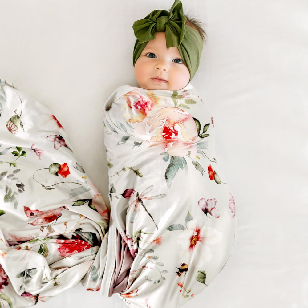 GRSSDER double-layer blanket soft-knit offers all-season warmth and comfort