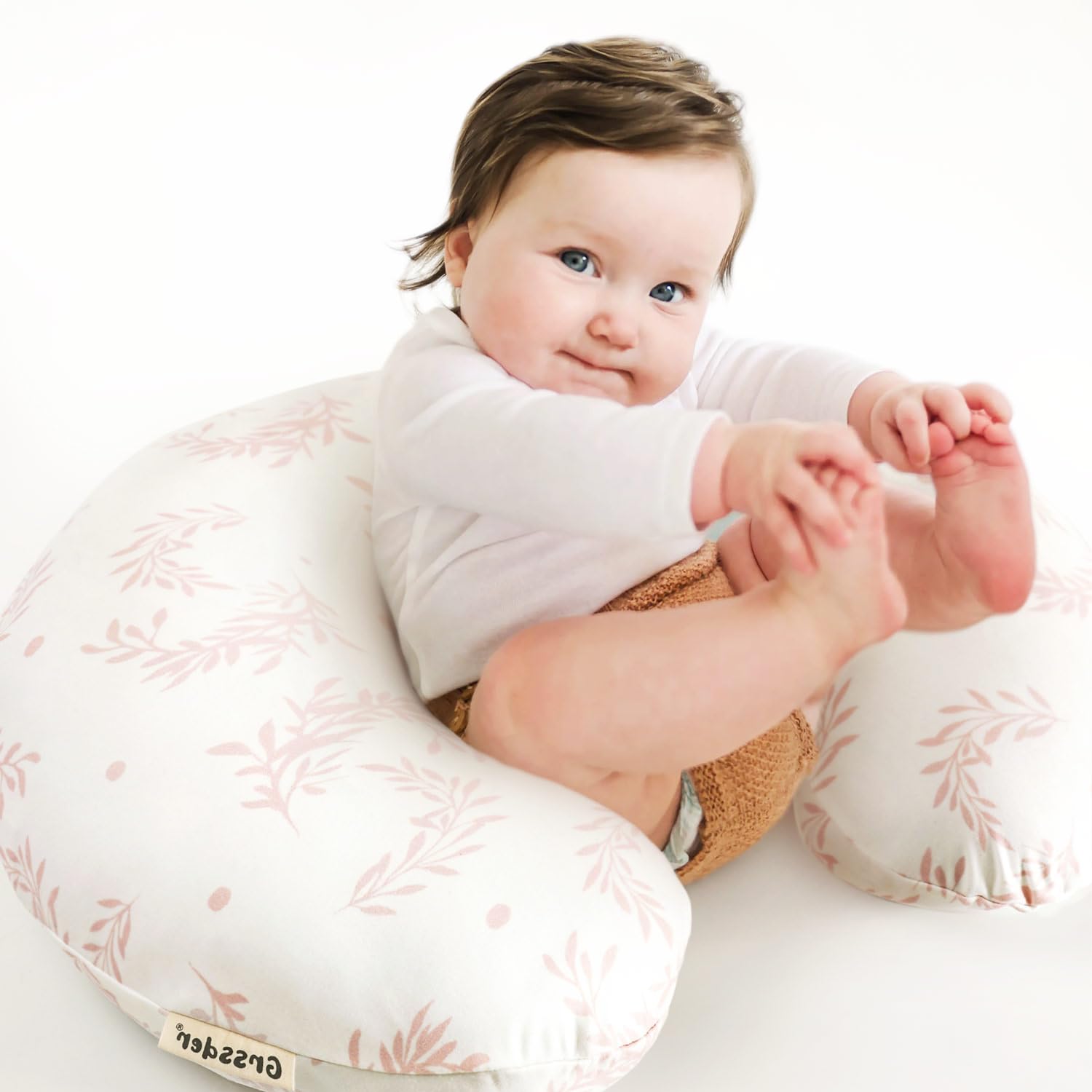 GRSSDER flora-pattern cover feels gentle on baby's skin during use.