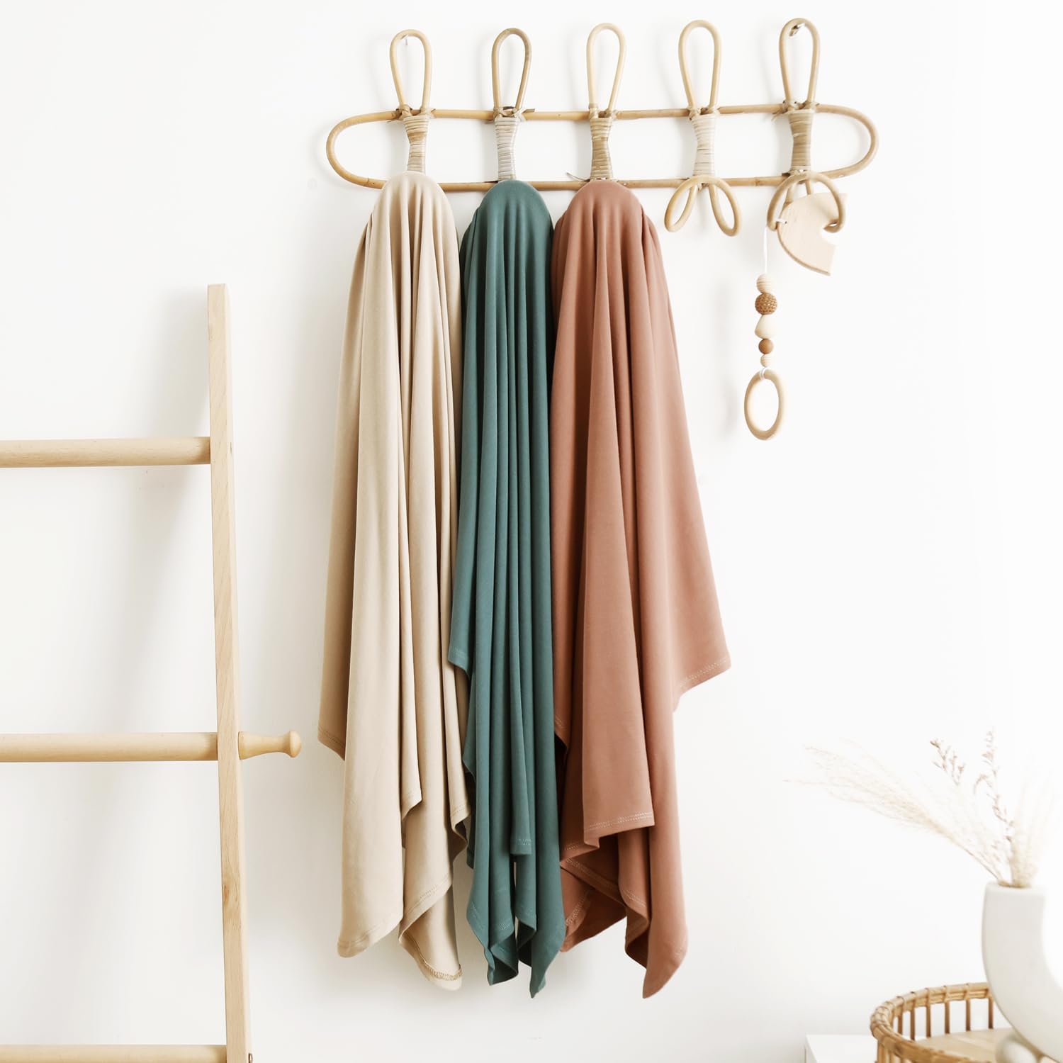 GRSSDER machine-washable fabric stays colorfast after many washes.