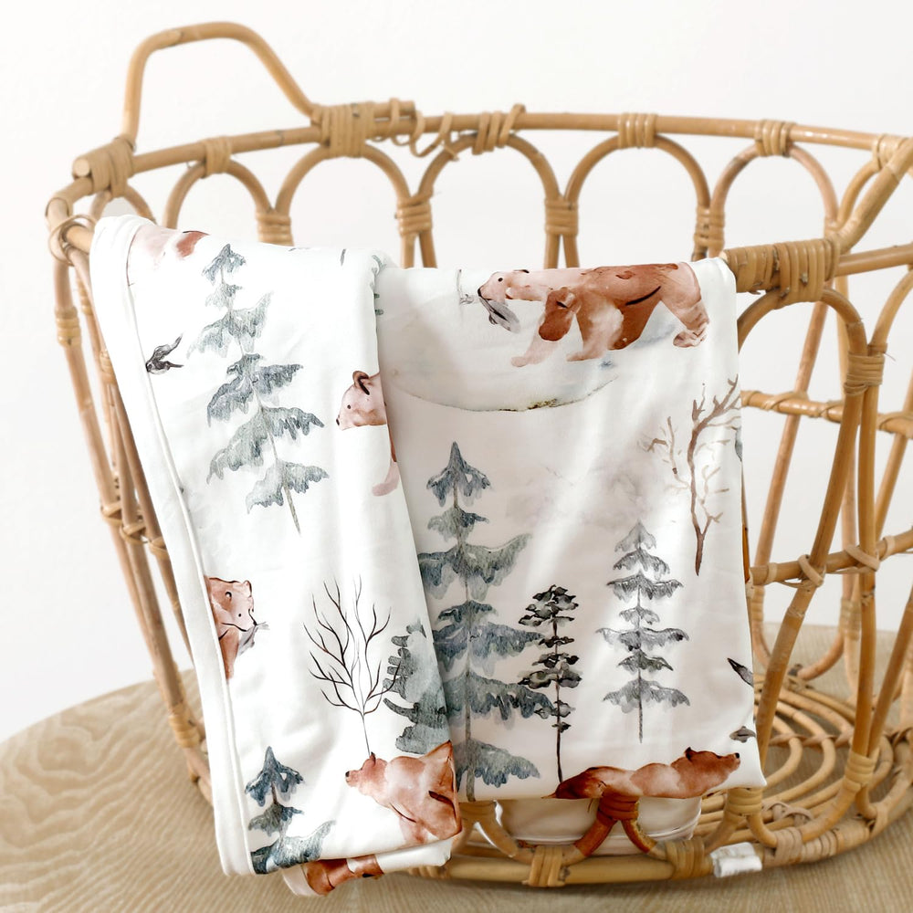 GRSSDER nursery gift-ready blanket makes a thoughtful baby shower present
