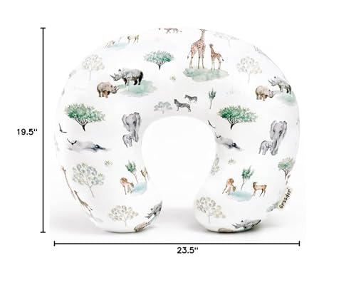 GRSSDER baby-friendly fabric is gentle on delicate skin during feeds