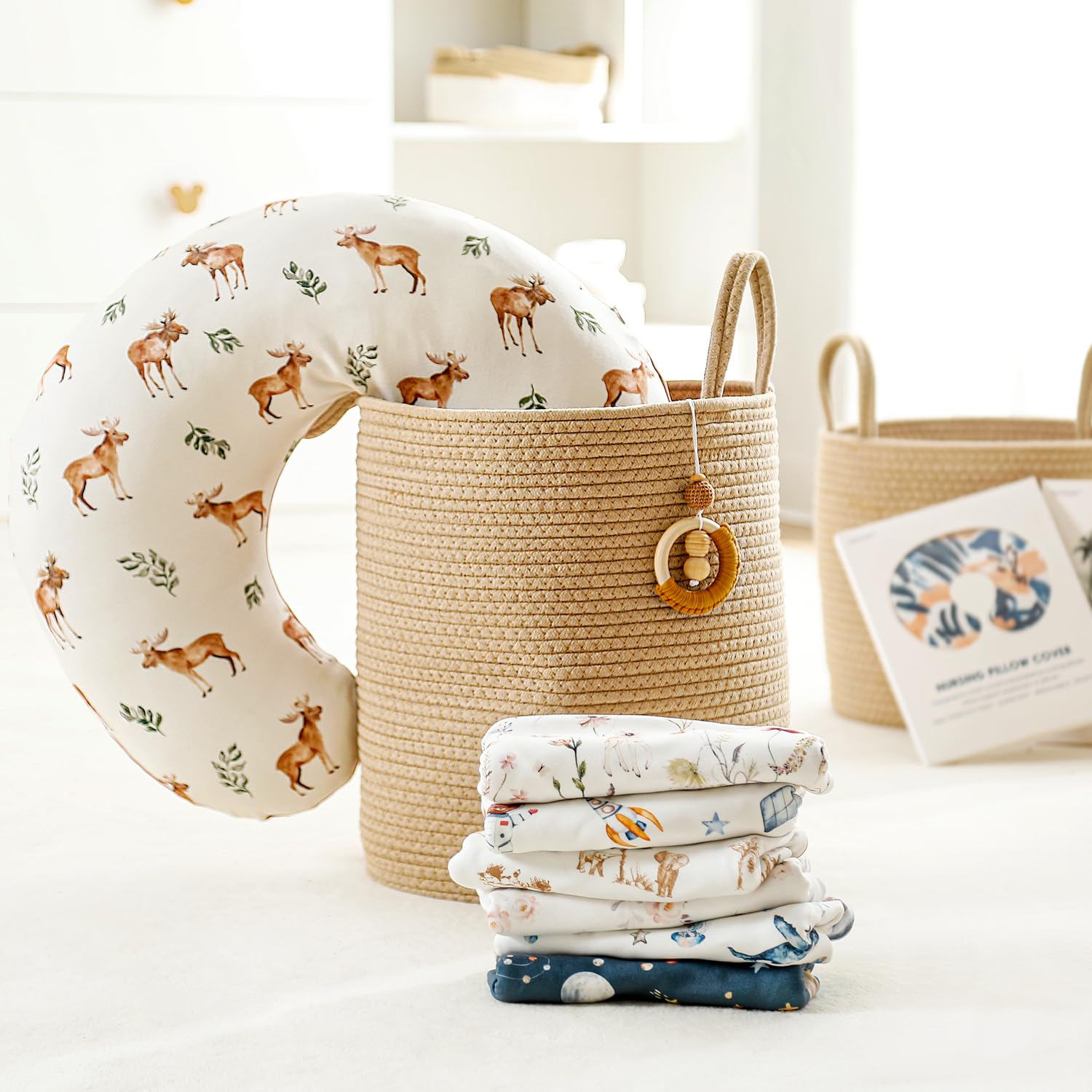 GRSSDER versatile slipcover image shows easy-swaps for different outfits and moods