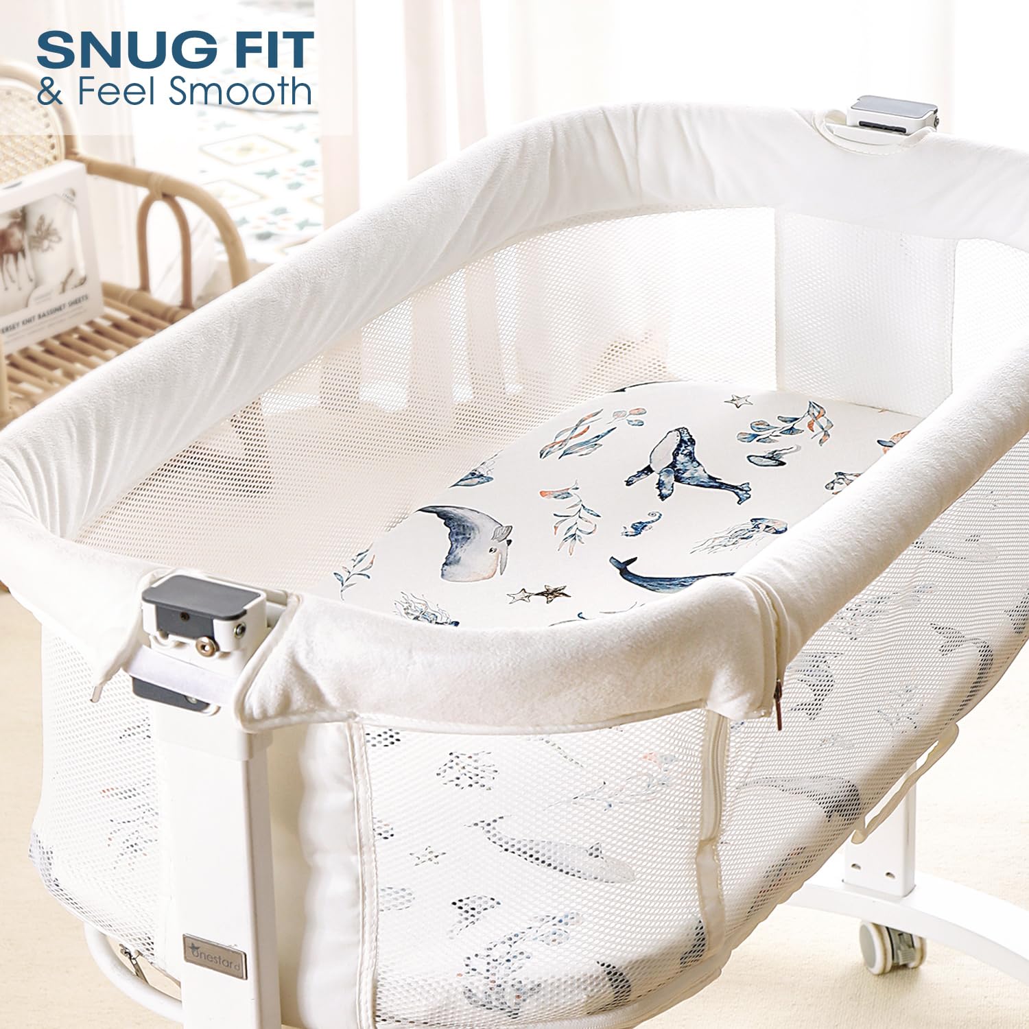 GRSSDER sea-fish print on bassinet sheet supports soothing nursery theme.