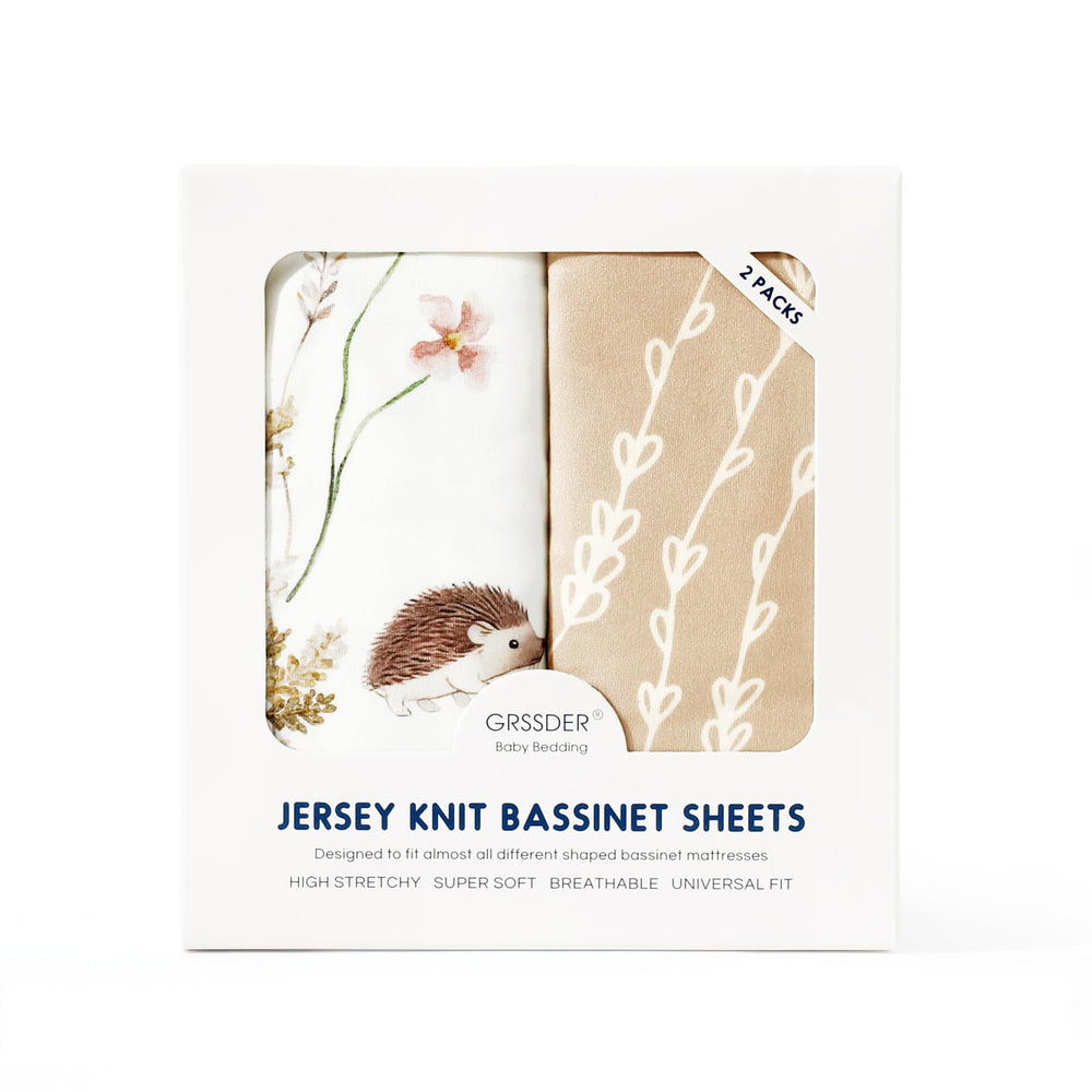 GRSSDER universal-fit bassinet sheet fits oval, round, and rectangular mattresses.