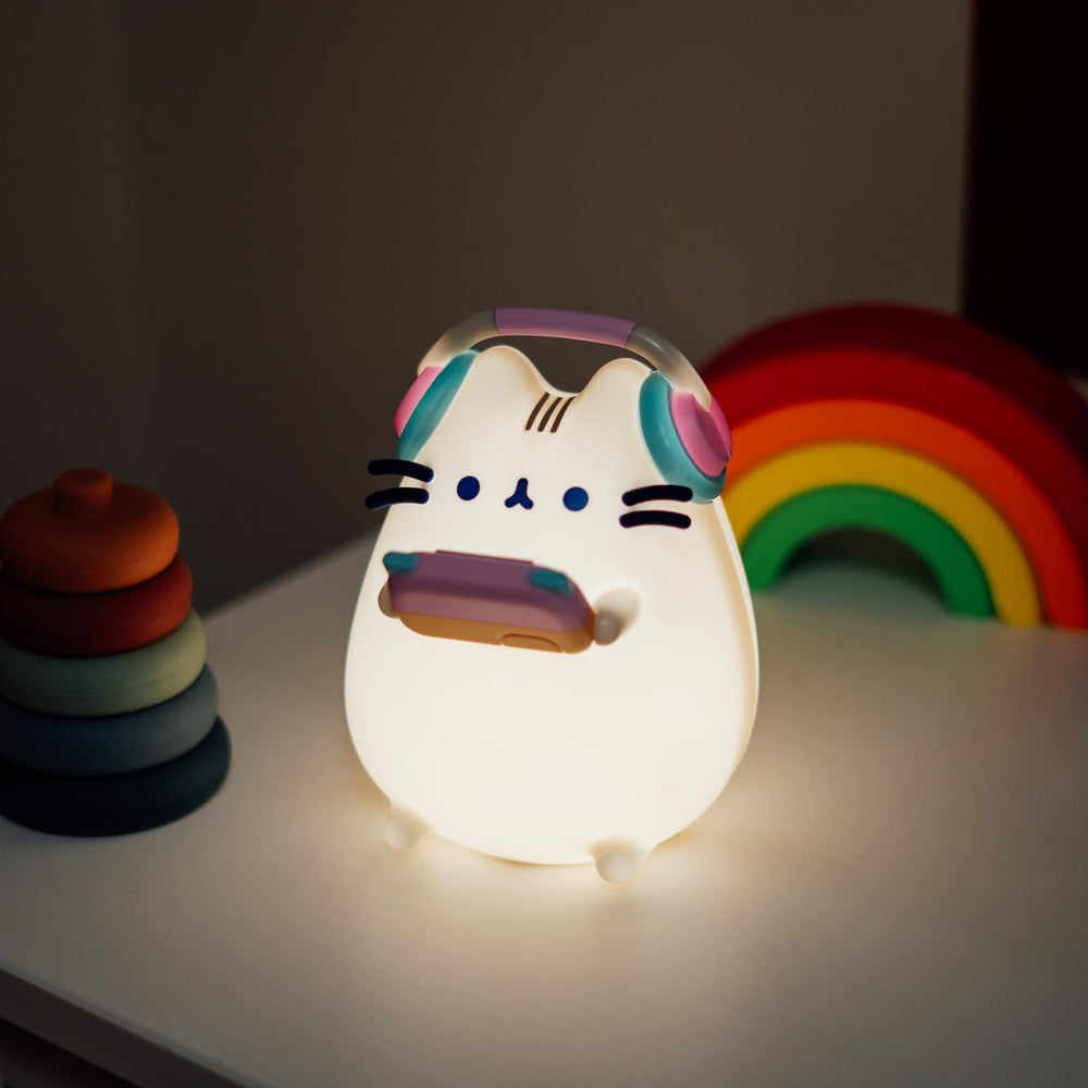 Grupo Erik Pusheen Gamer Lamp durable construction for long-term use