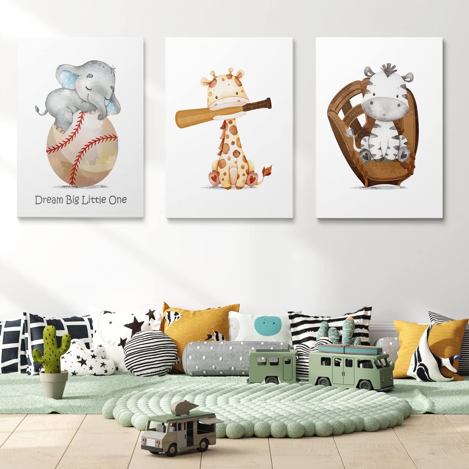 GUBIYU baseball wall art uses fade-resistant inks for long-lasting color.