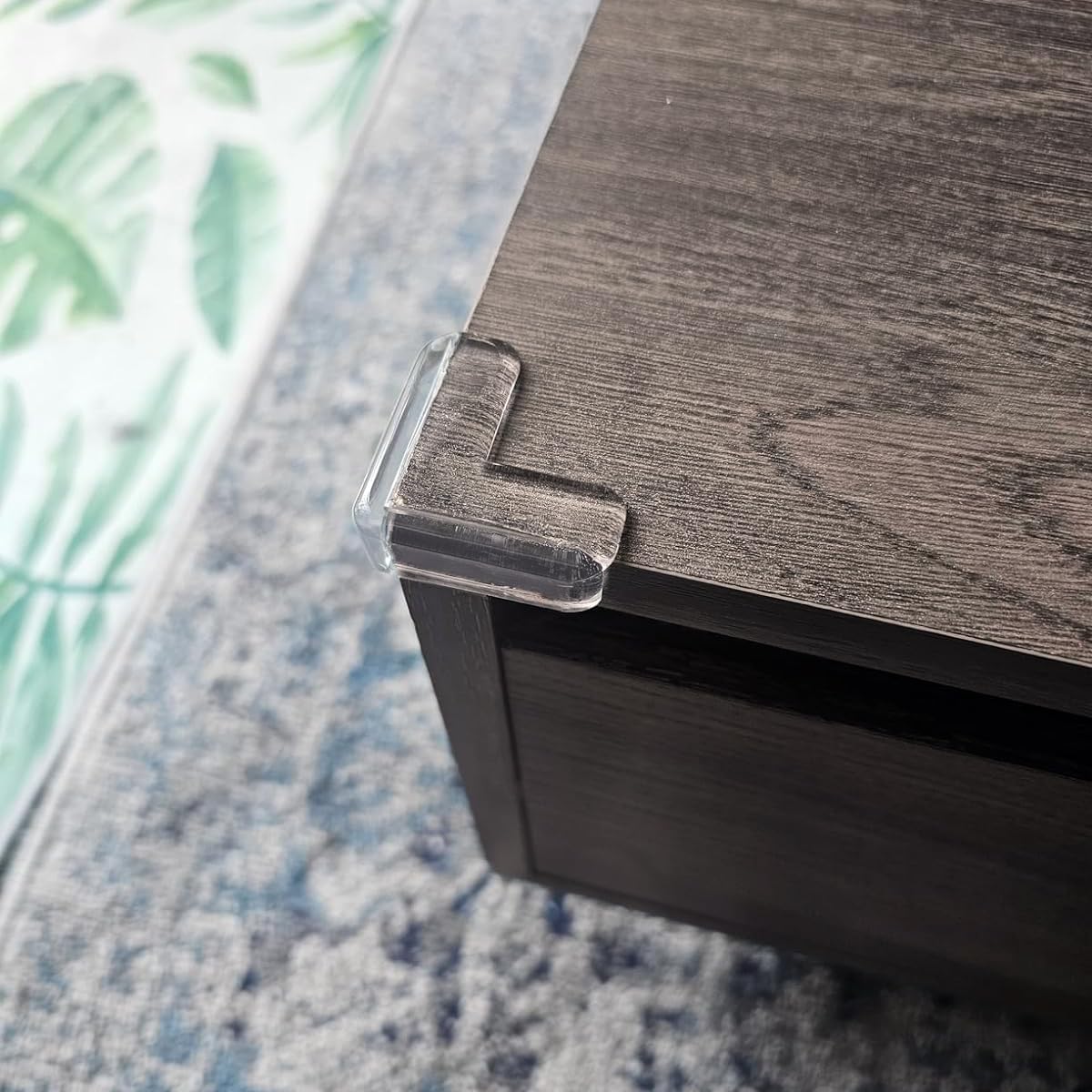 Gudui low-temperature adhesion tip helps maintain stickiness in cooler rooms.