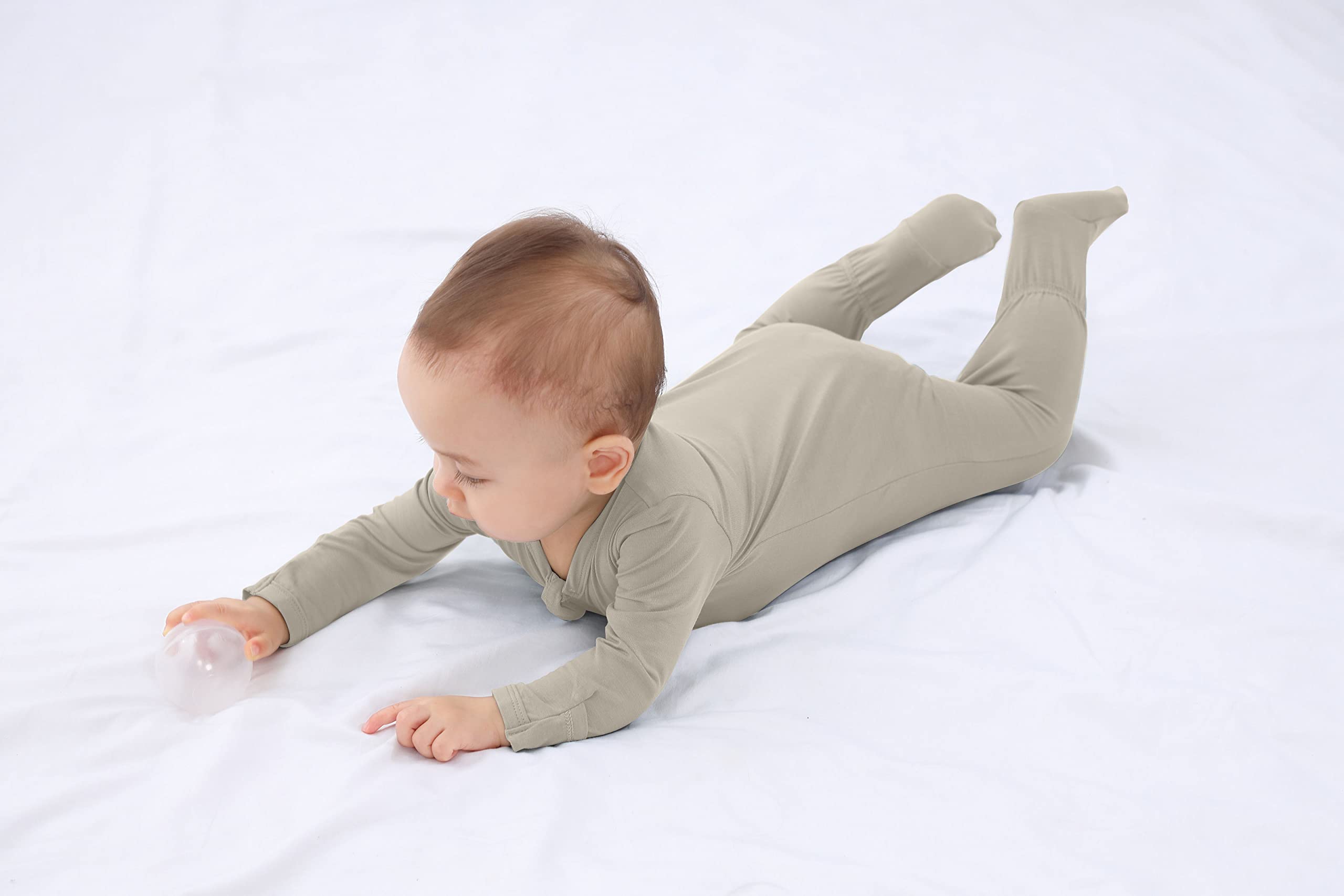 GUISBY durable fabric resists pilling and fading wash after wash