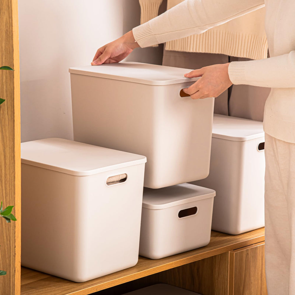 GUMEIGODA storage bins lid-handles closeup highlights easy transport.