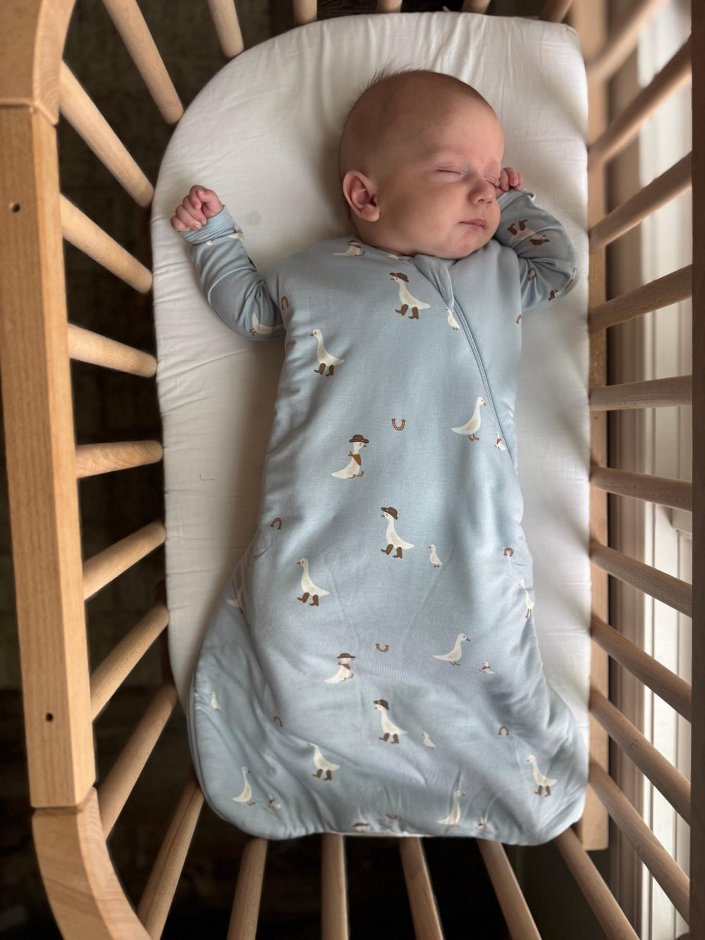 GUNAMUNA Sleep Sack 18-24 months wearing scene demonstrates safe, breathable wear