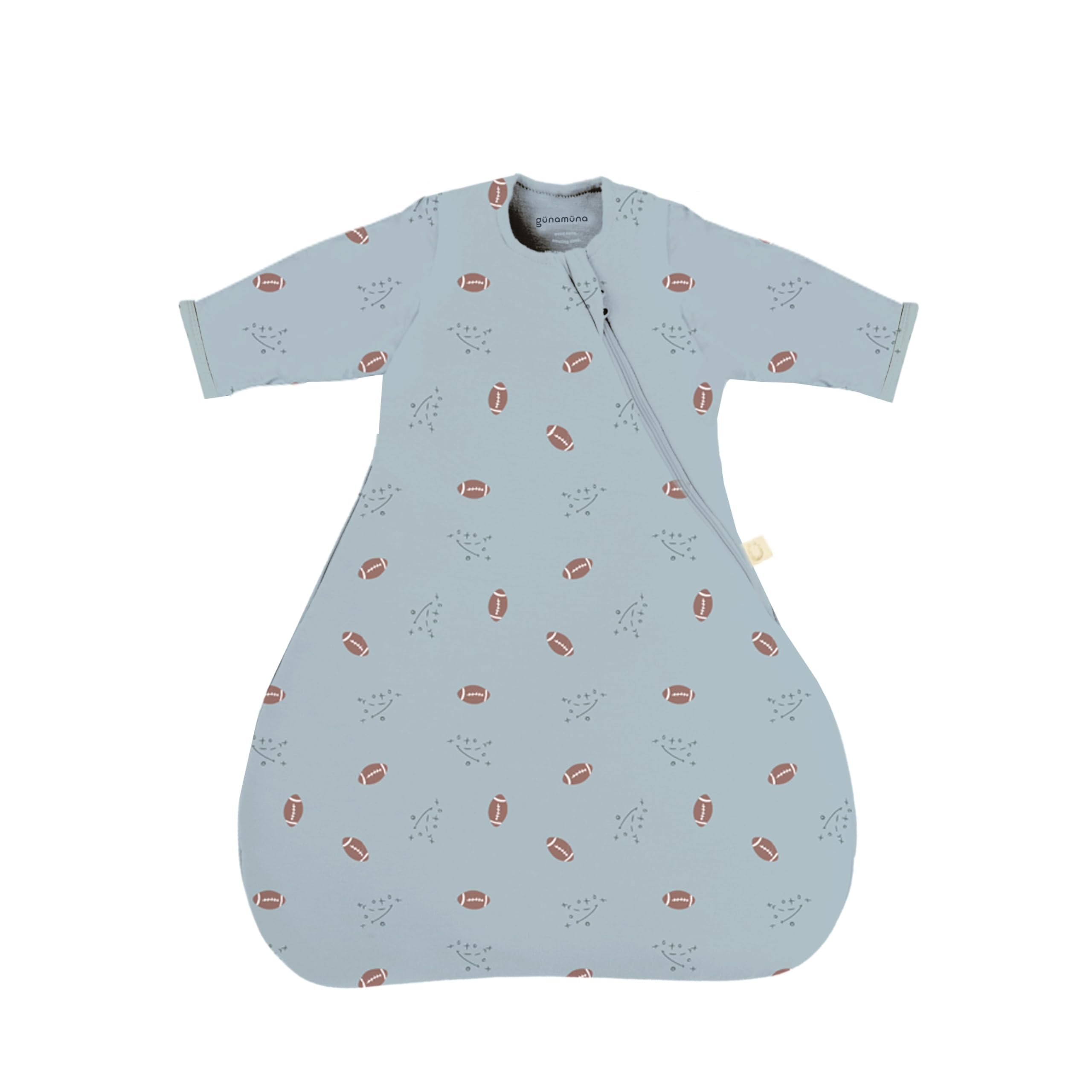GUNAMUNA long-sleeve transitional swaddle with WONDERZiP enables quick diaper changes while keeping baby cozy.