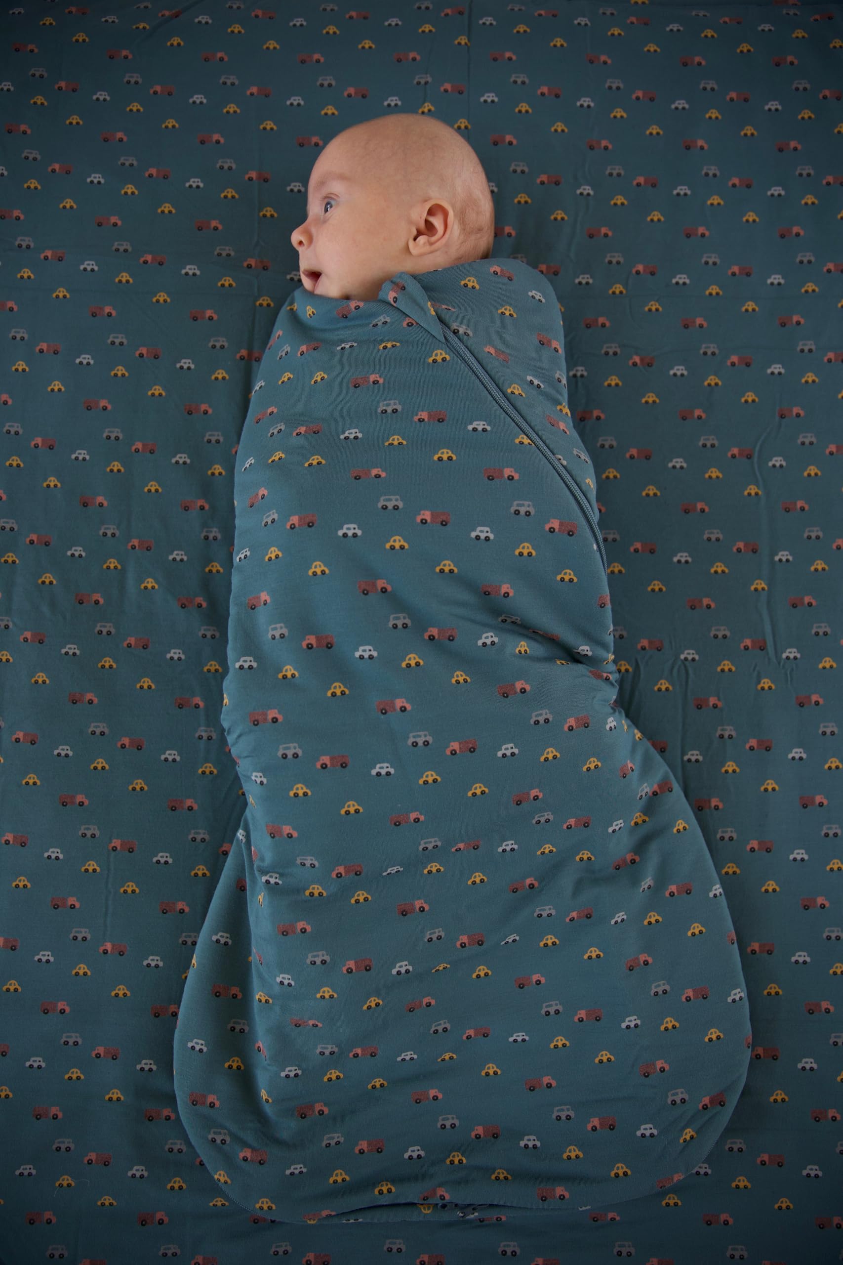 GUNAMUNA Swaddle Sleep Sack grow-with-me design for growing babies