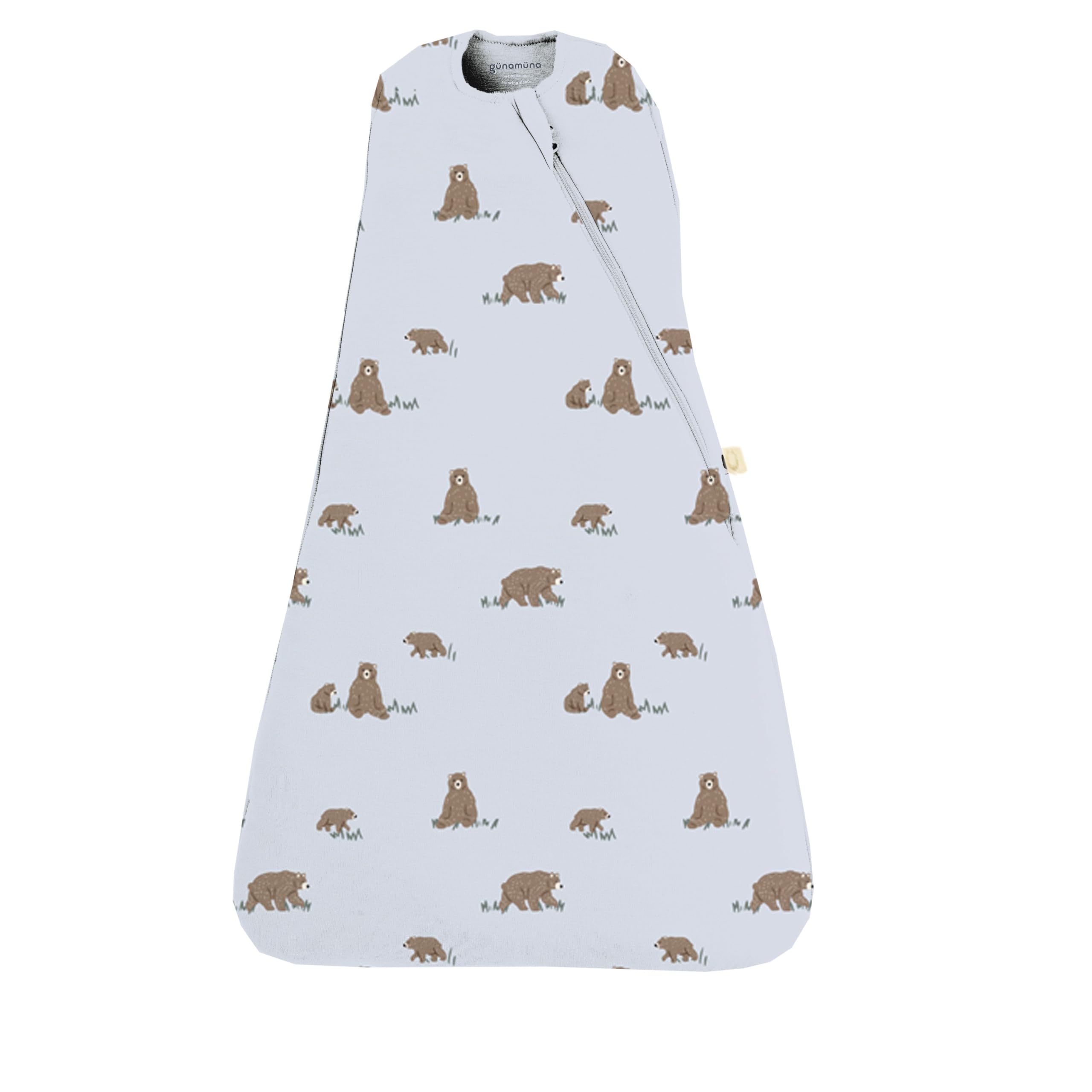 GUNAMUNA Swaddle Wrap with WONDERZiP enables quick diaper changes while keeping baby cozy.