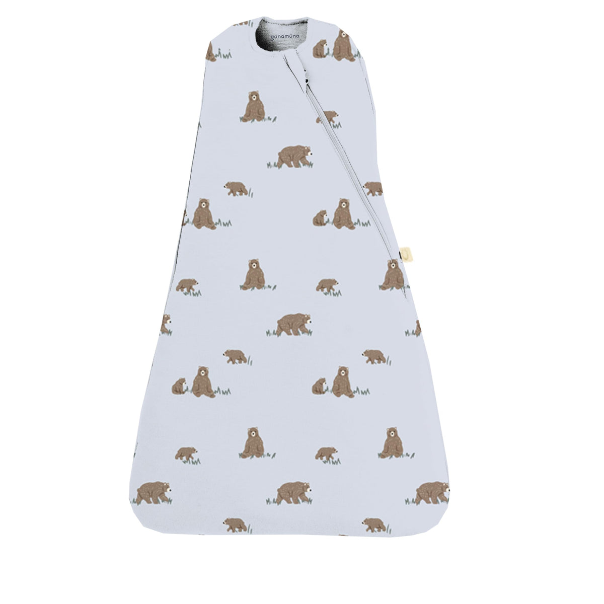 GUNAMUNA Swaddle Wrap with WONDERZiP enables quick diaper changes while keeping baby cozy.