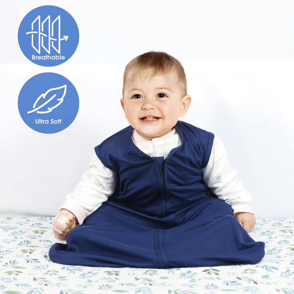 GUNTAIL sleep sack with spacious arm and neck openings for movement.