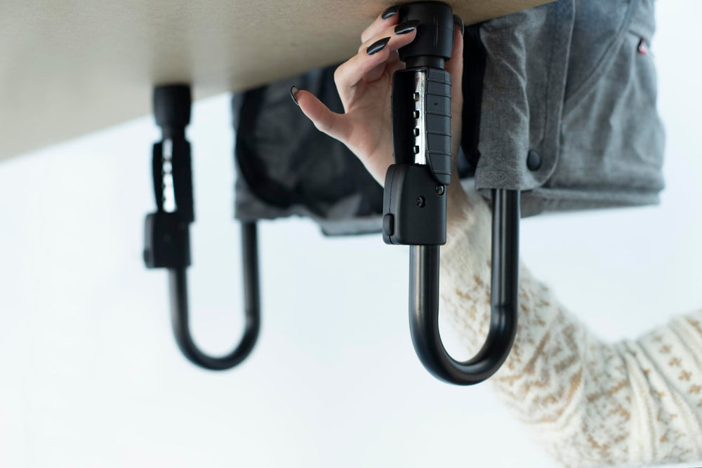 The guzzie+Guss Perch-clip-on-table-chair family-mealtime boosts shared dining moments.