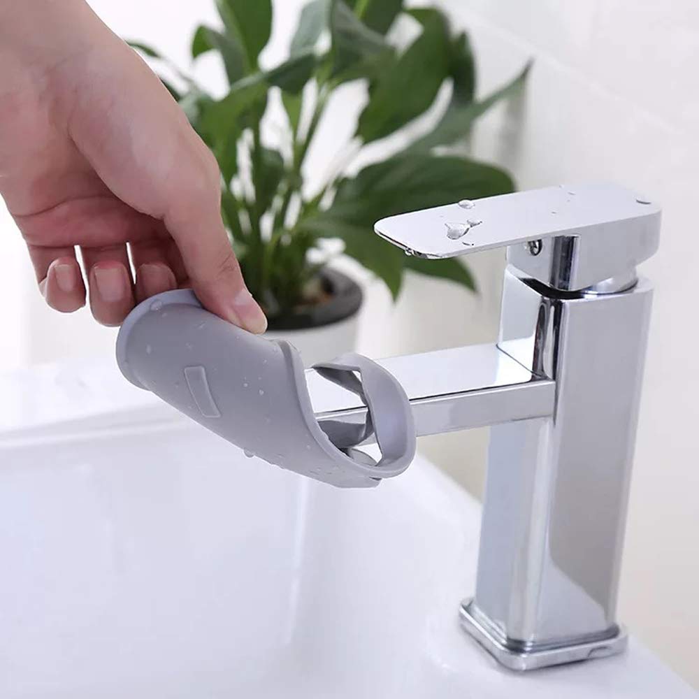 H2SOLUTION kids-handwashing scene shows improved independence and routine