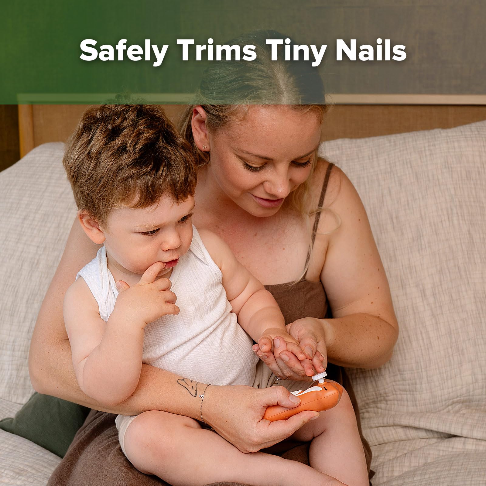 haakaa baby nail trimmer with LED light guides safe trimming in dim rooms.