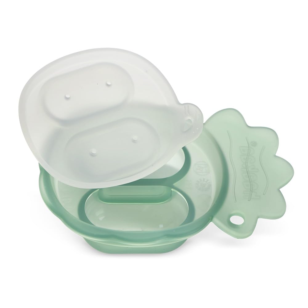 Haakaa baby teething relief cooling treat soothes tender gums.