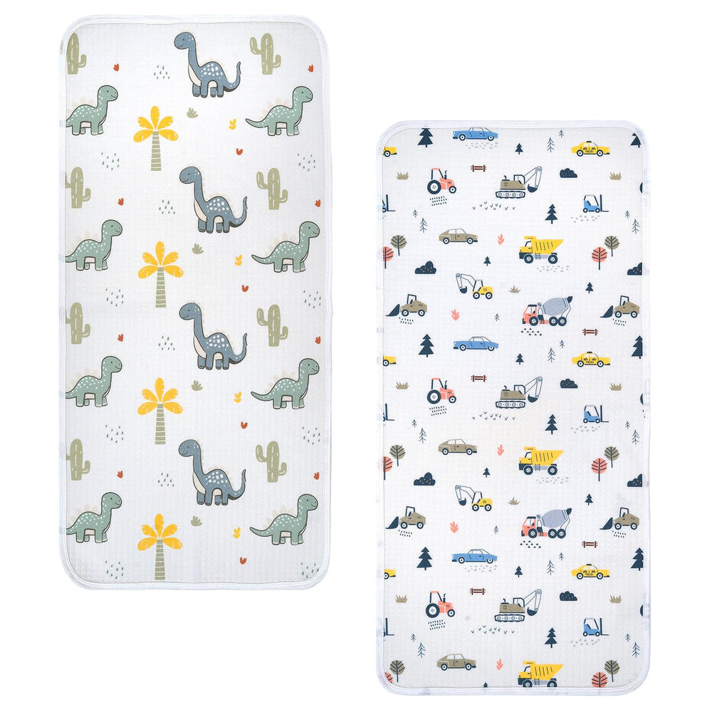 haakaa changing pad liner unfolded with waterproof top protecting surfaces during diaper changes