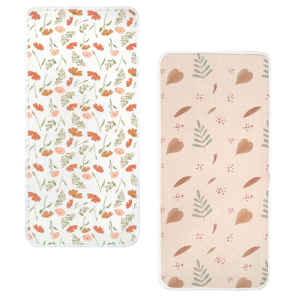 haakaa changing pad liner Velvet Bloom design keeps baby surfaces clean and soft.