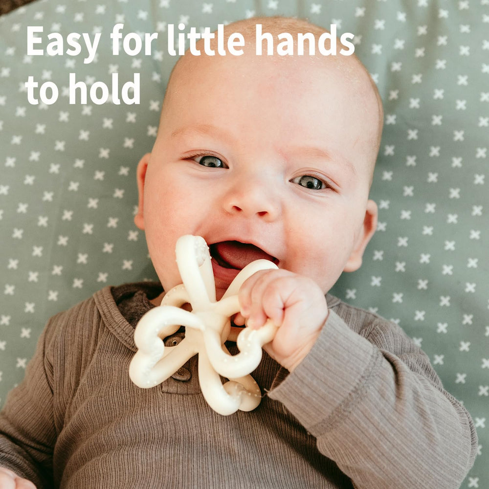 Haakaa clover teether fridge-cooling feature offers gentle cooling relief during teething