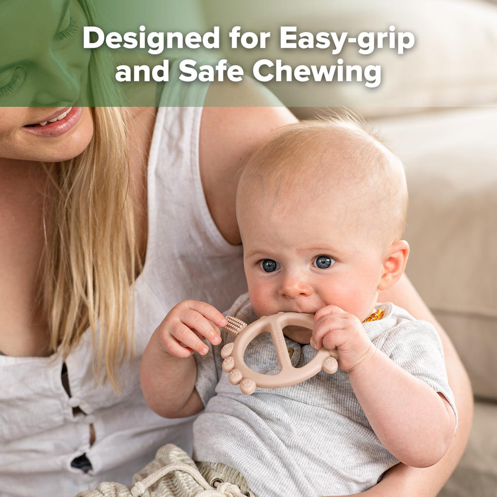 Haakaa teether with 360-degree-bristles detail for diverse texture stimulation