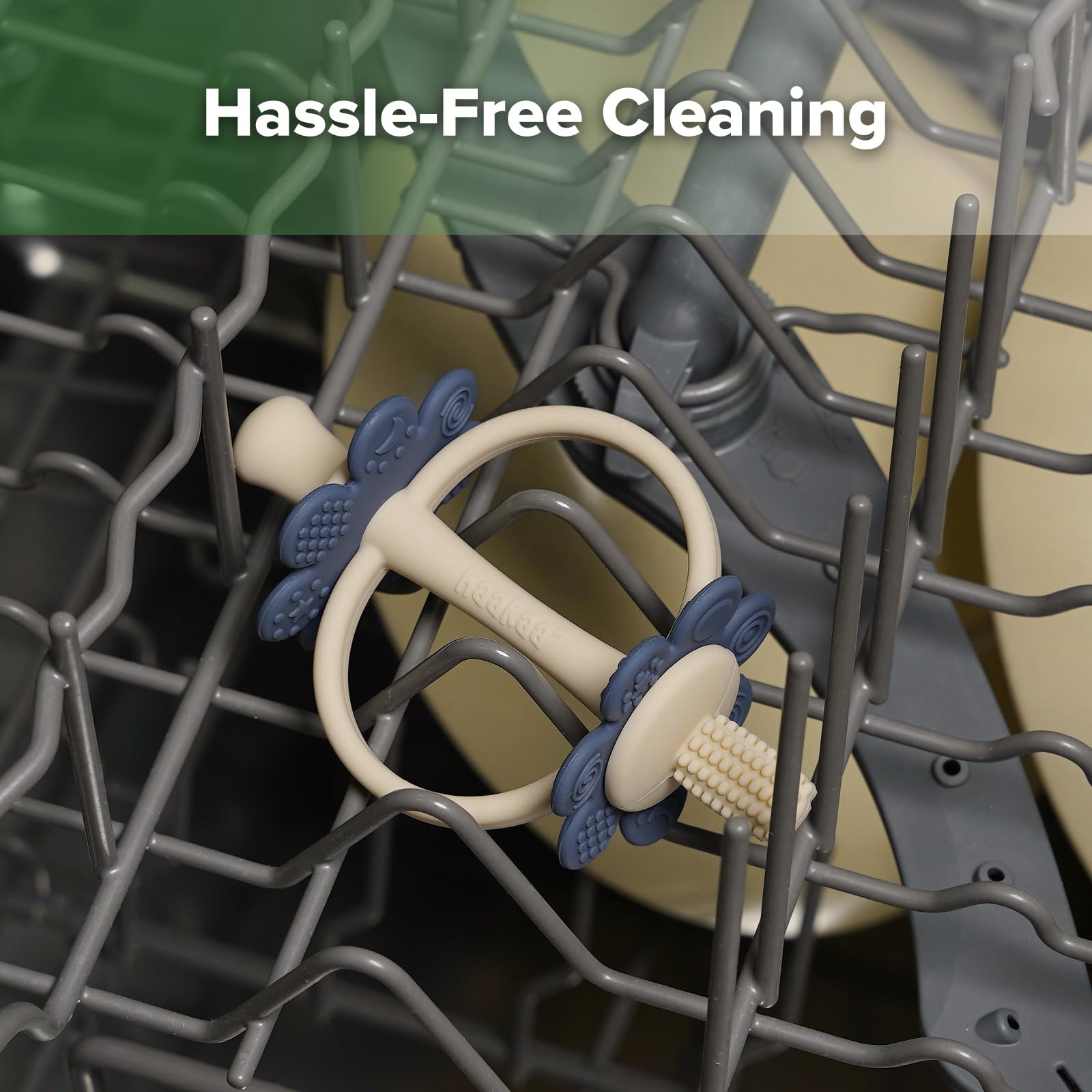Haakaa dual-ended design promotes comfort and hygiene routines.