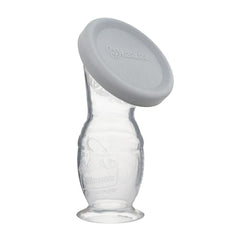 Haakaa Gen 2 leak-proof cap securing milk after expressing.