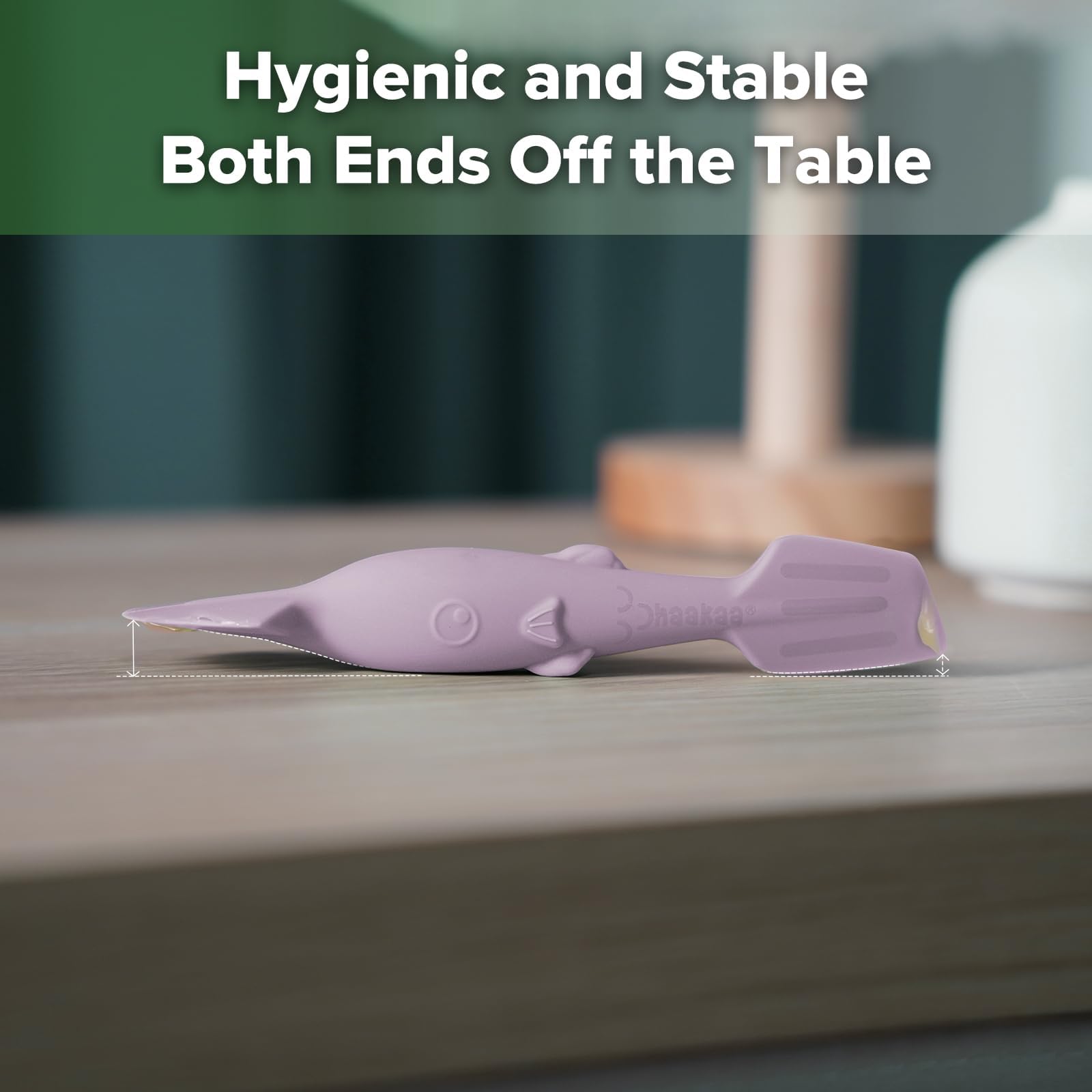 haakaa hygienic case keeps spatula clean and portable