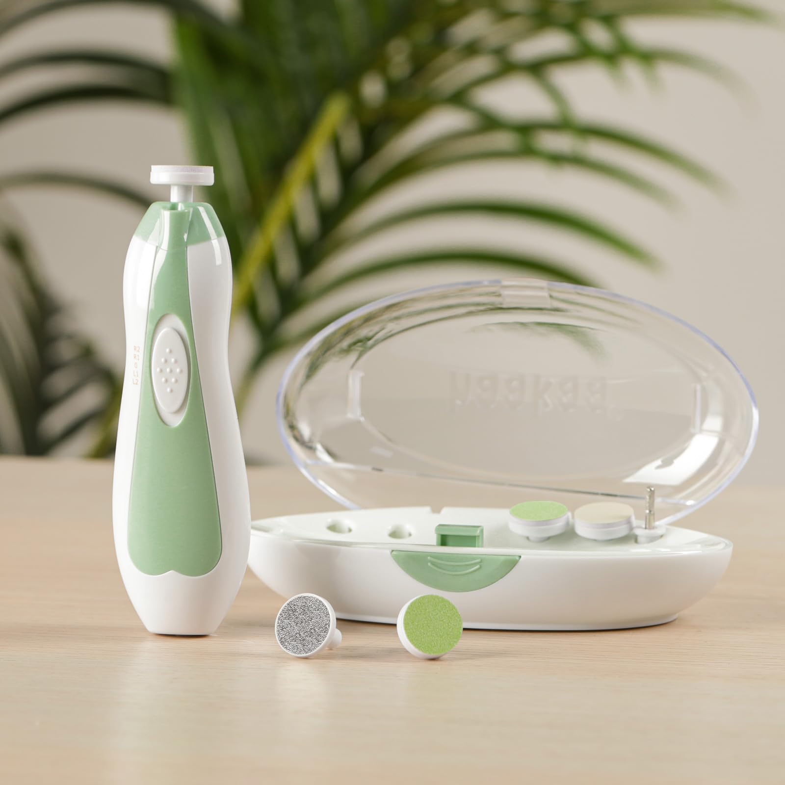 haakaa Meadow user-friendly design with non-slip grip for safer use.