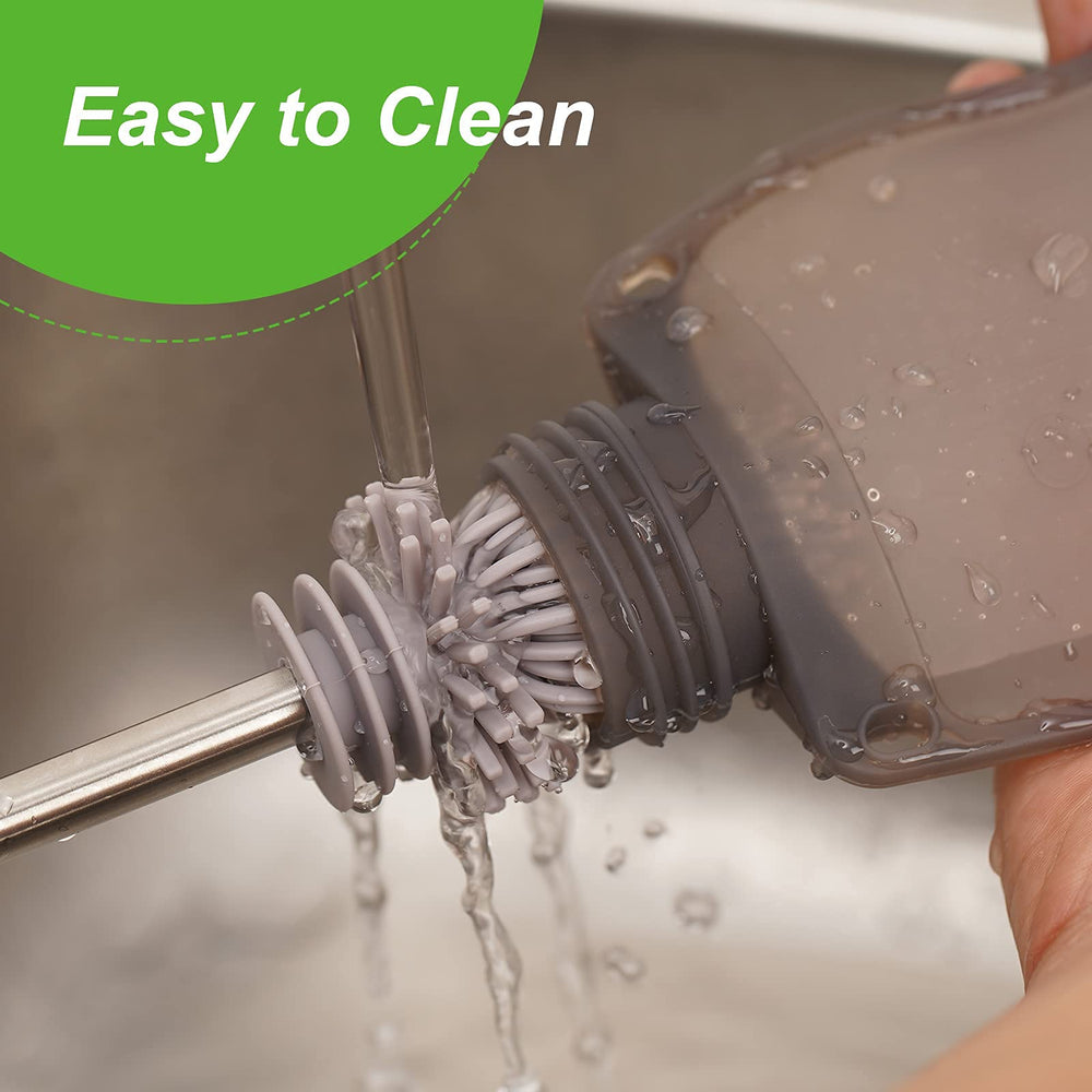 haakaa silicone milk storage bag cleaning brush—soft bristles for gentle cleaning.