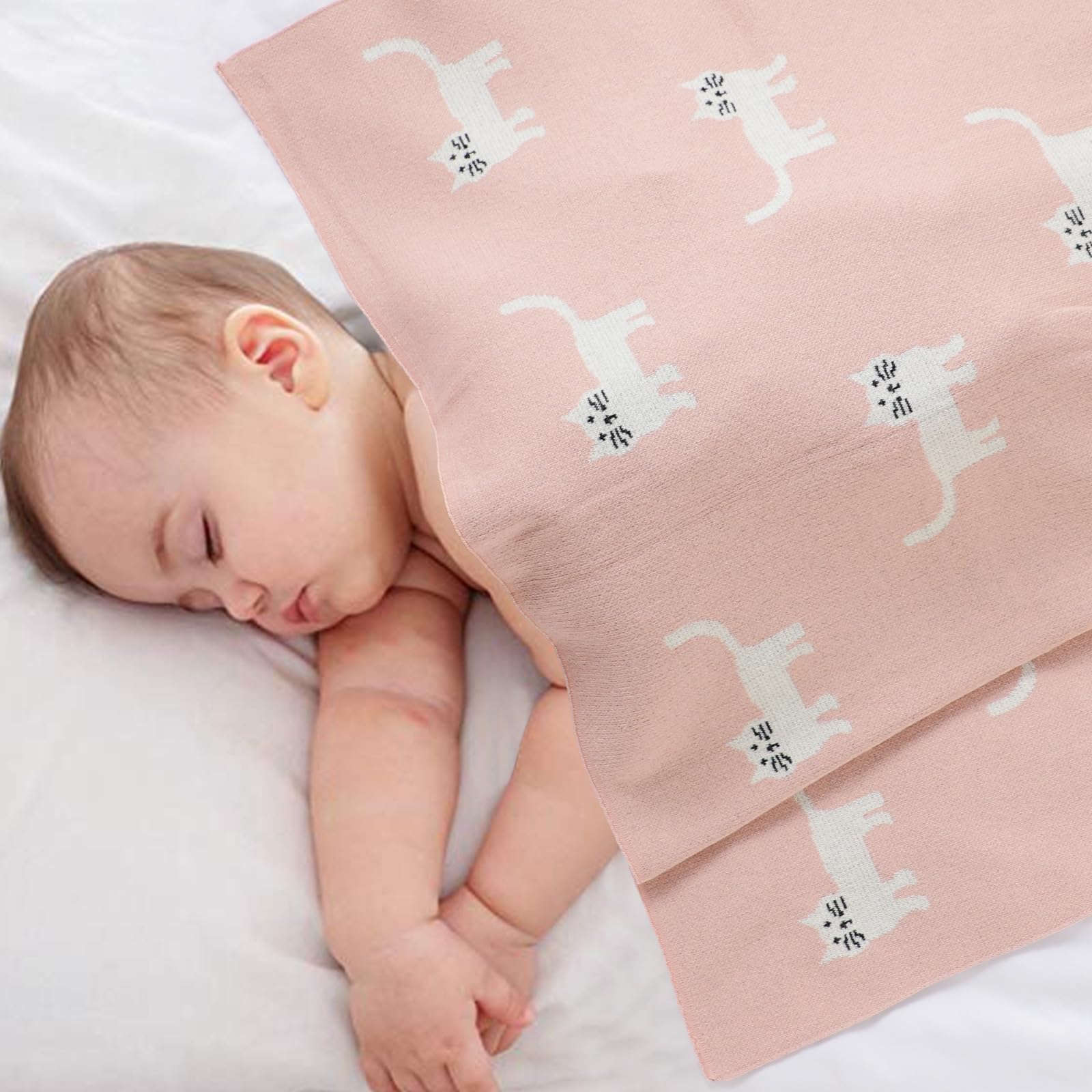 Hadetoto baby blanket 40x30 layout demonstrates ample coverage for swaddling and cuddles.