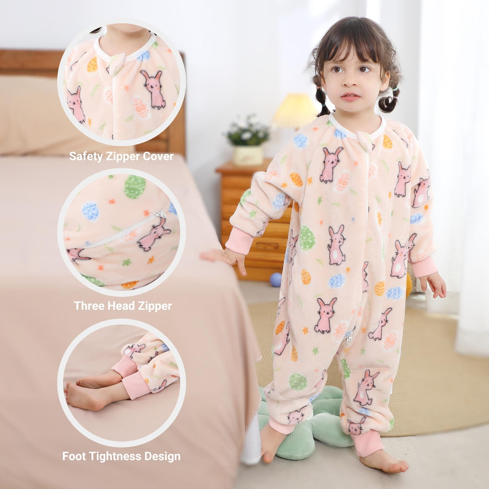 HAHASHOW flannel lining sleeping bag offers soft warmth for sensitive skin.
