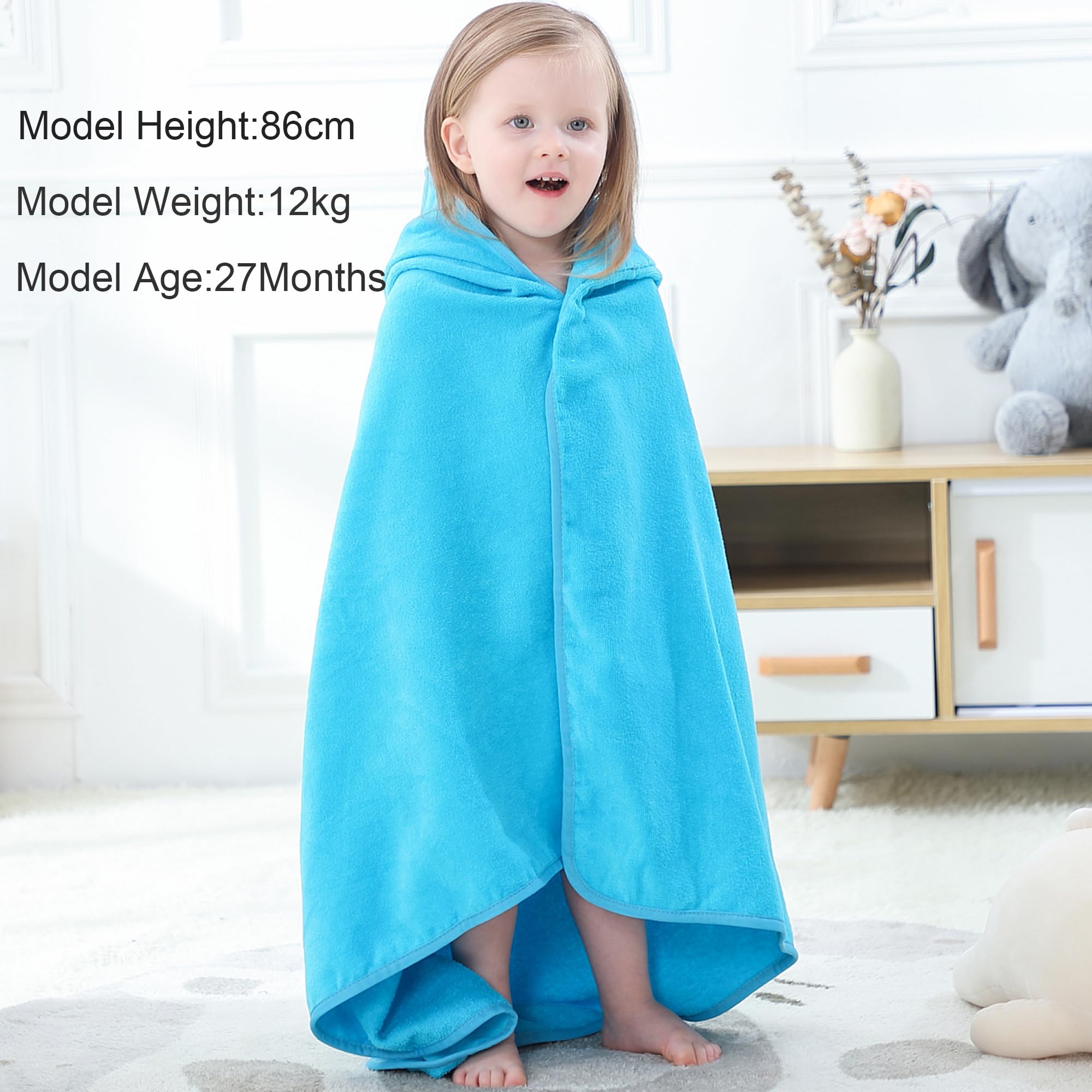 HAHASHOW skin-friendly fabric keeps baby dry and comfortable after baths.
